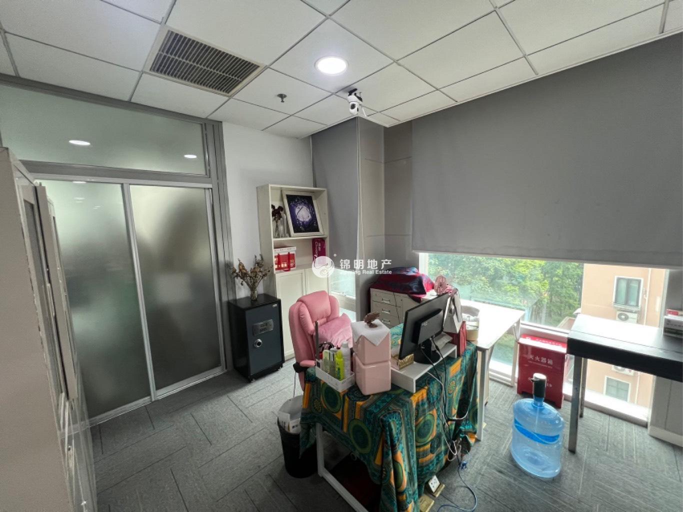 虹桥盛高国际大厦210平米写字楼出租