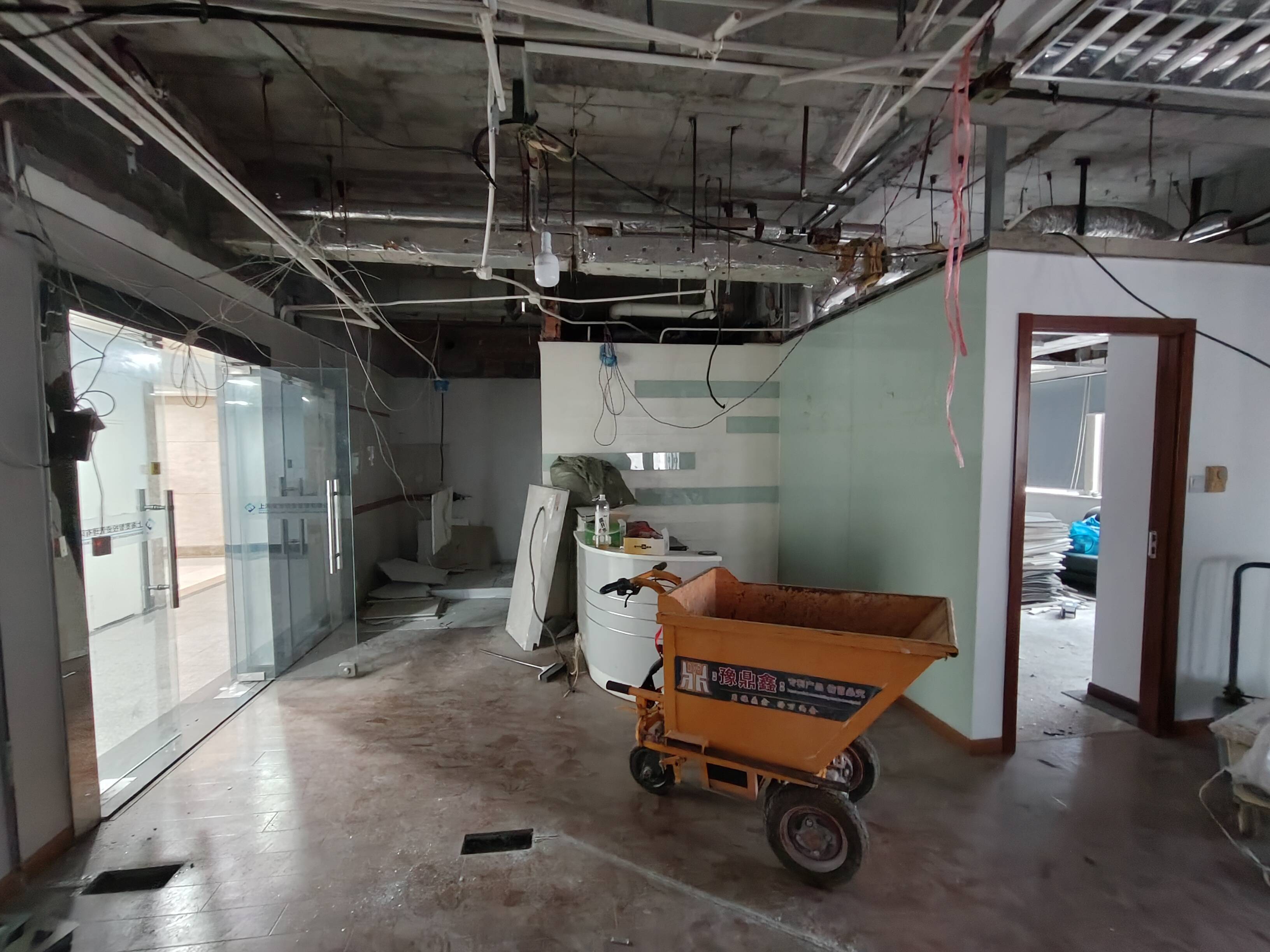 潍坊东方国际科技大厦209平米写字楼出租