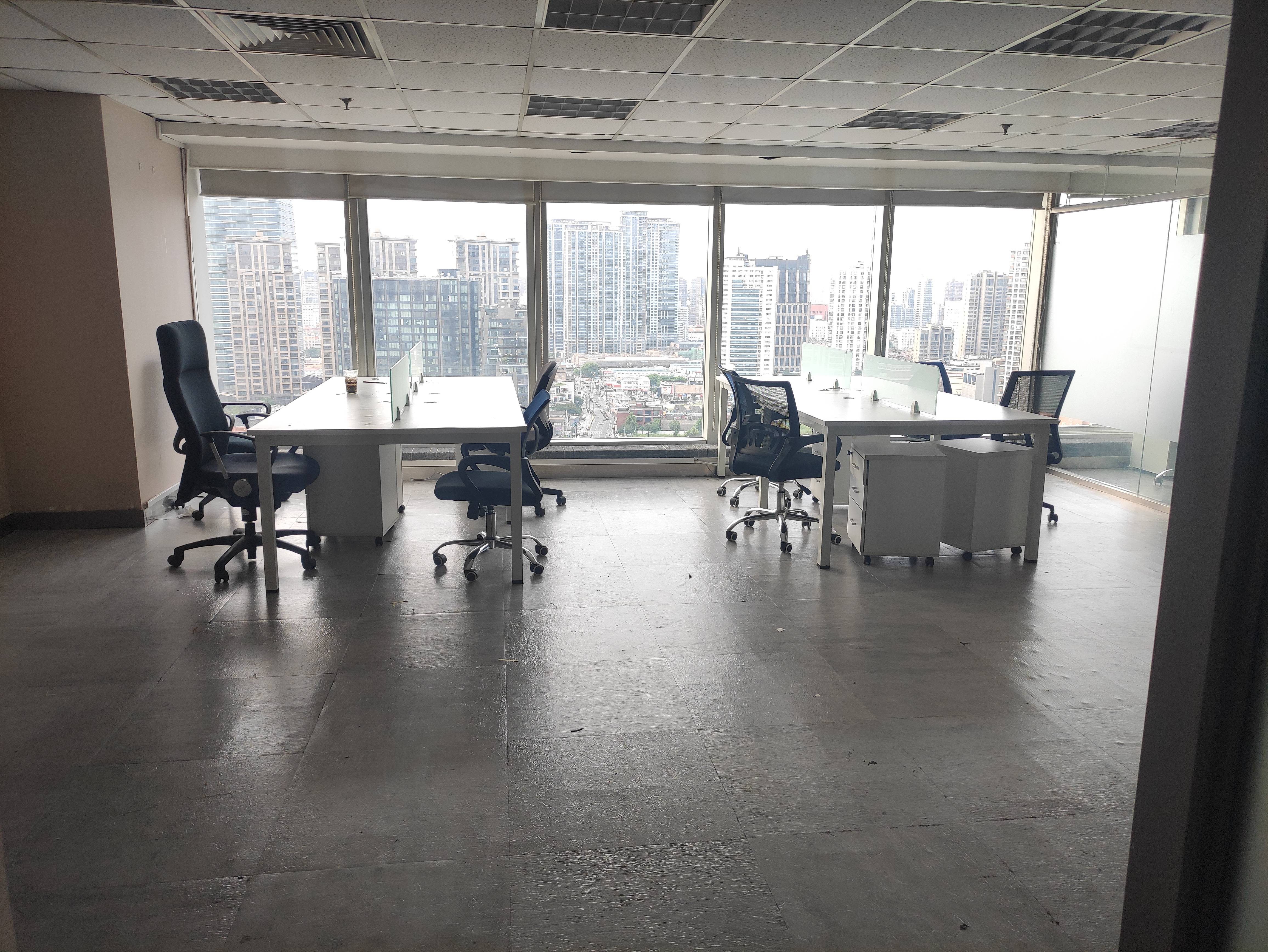 人民广场科技京城大厦126平米写字楼出租