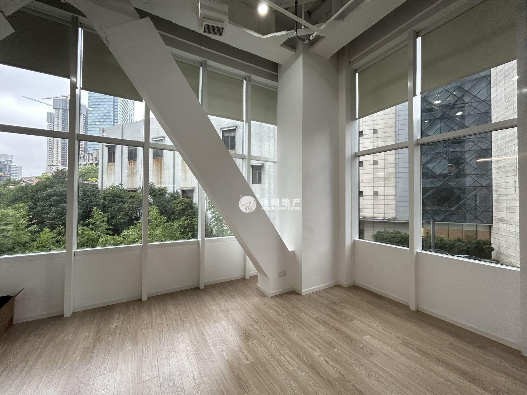 四川北路海泰时代大厦90平米写字楼出租