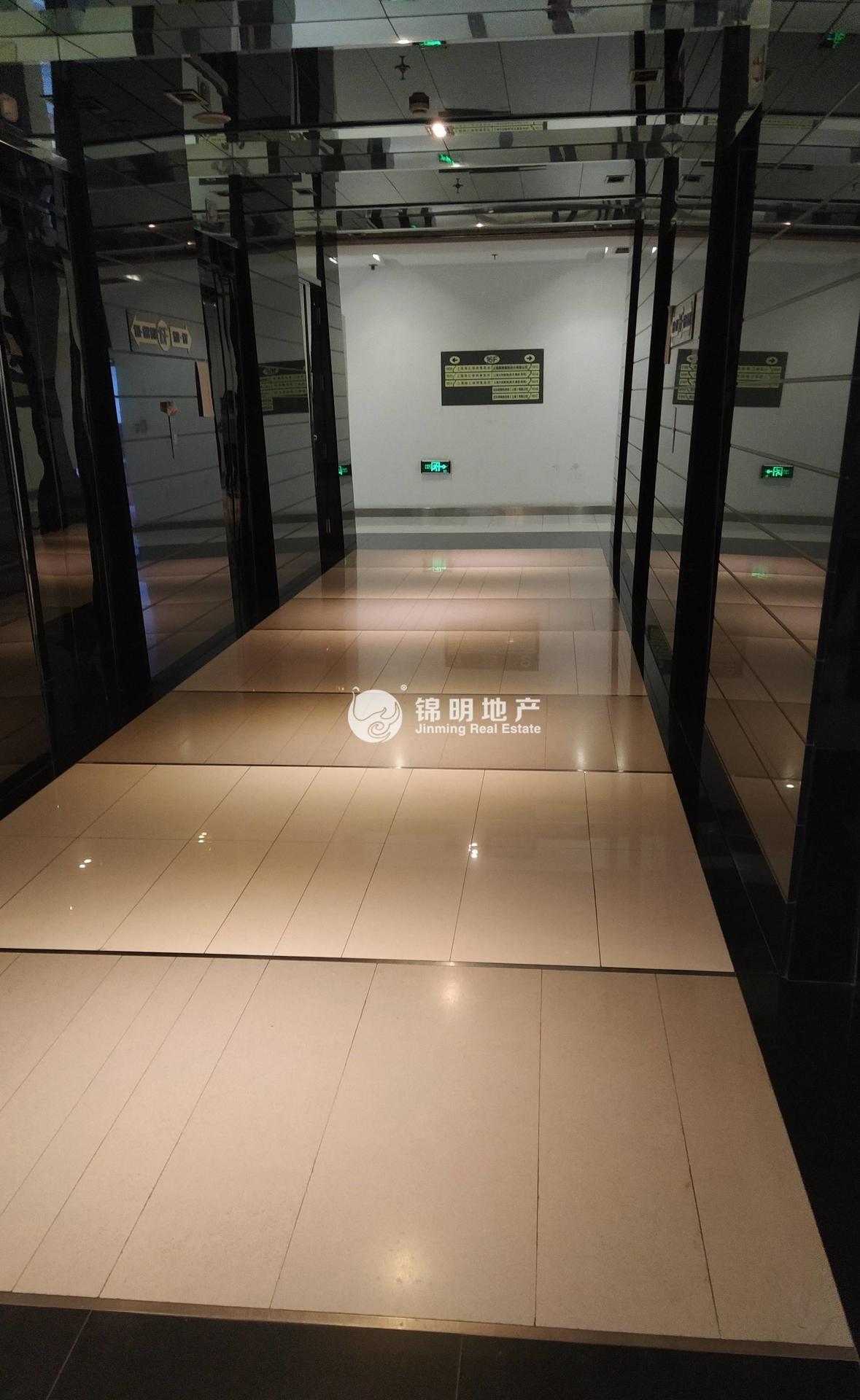 莘莊綠地藍(lán)海78平米寫(xiě)字樓出租
