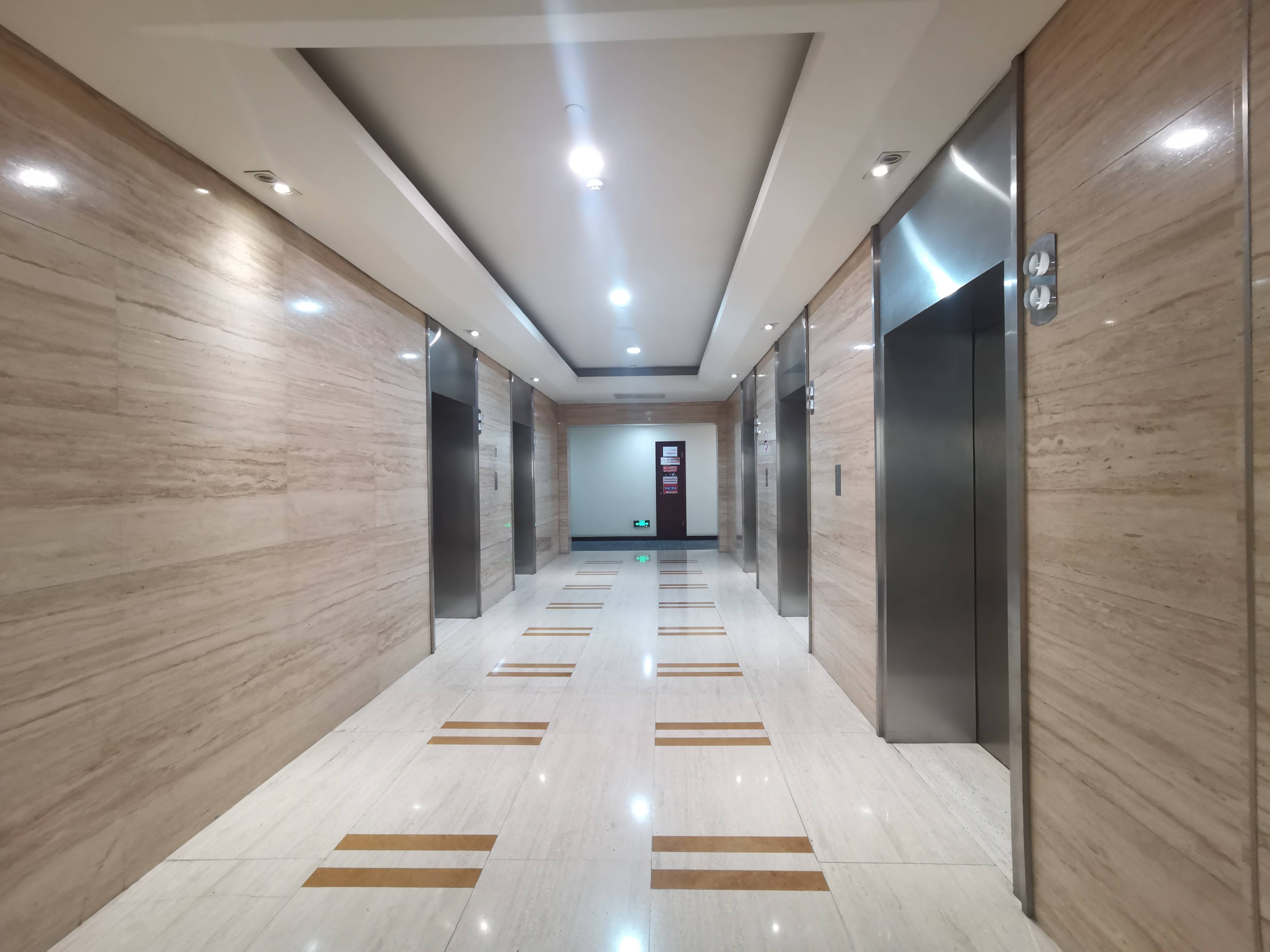 长寿路财富时代大厦97平米写字楼出租