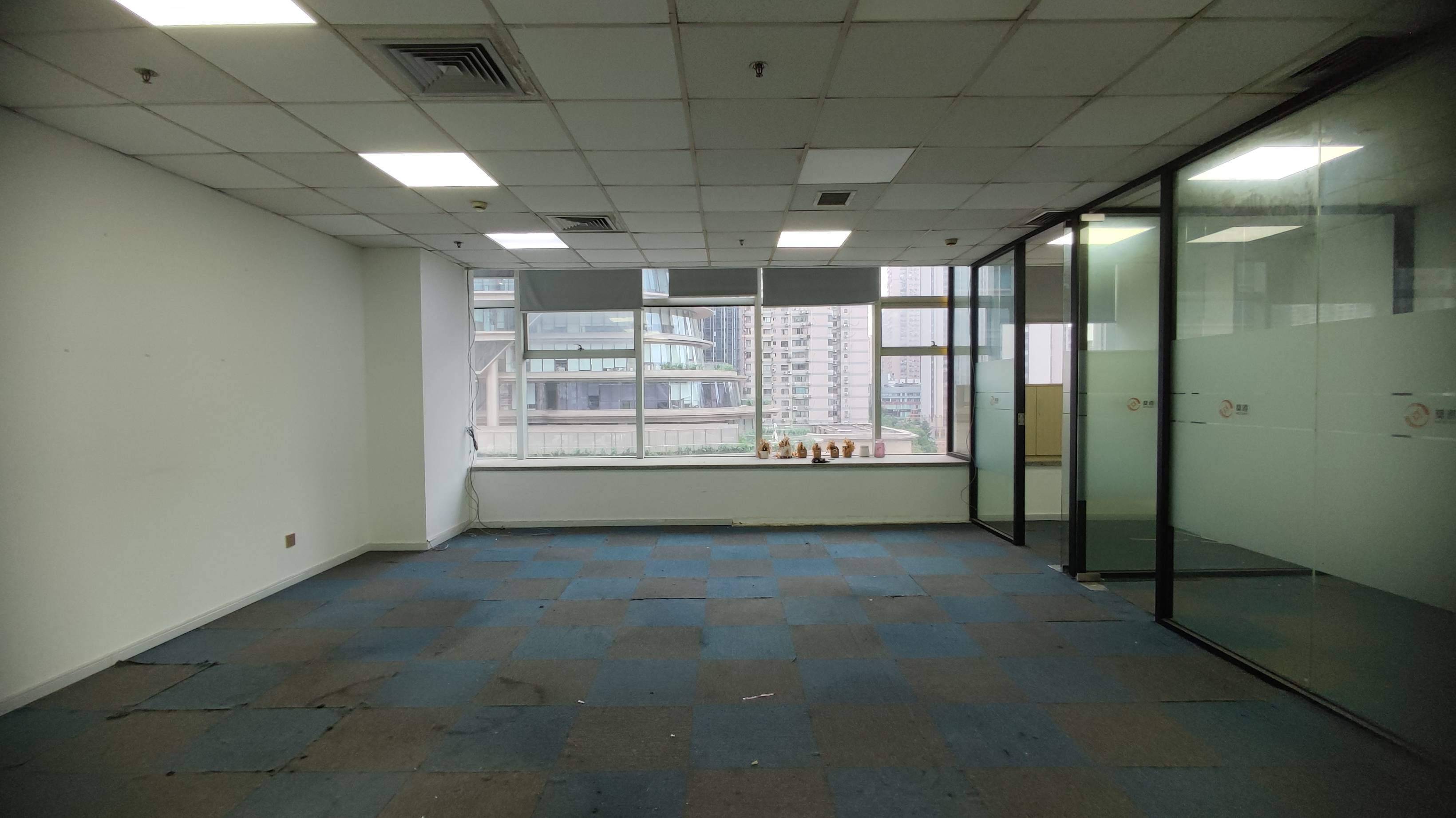 长寿路宝华大厦94平米写字楼出租