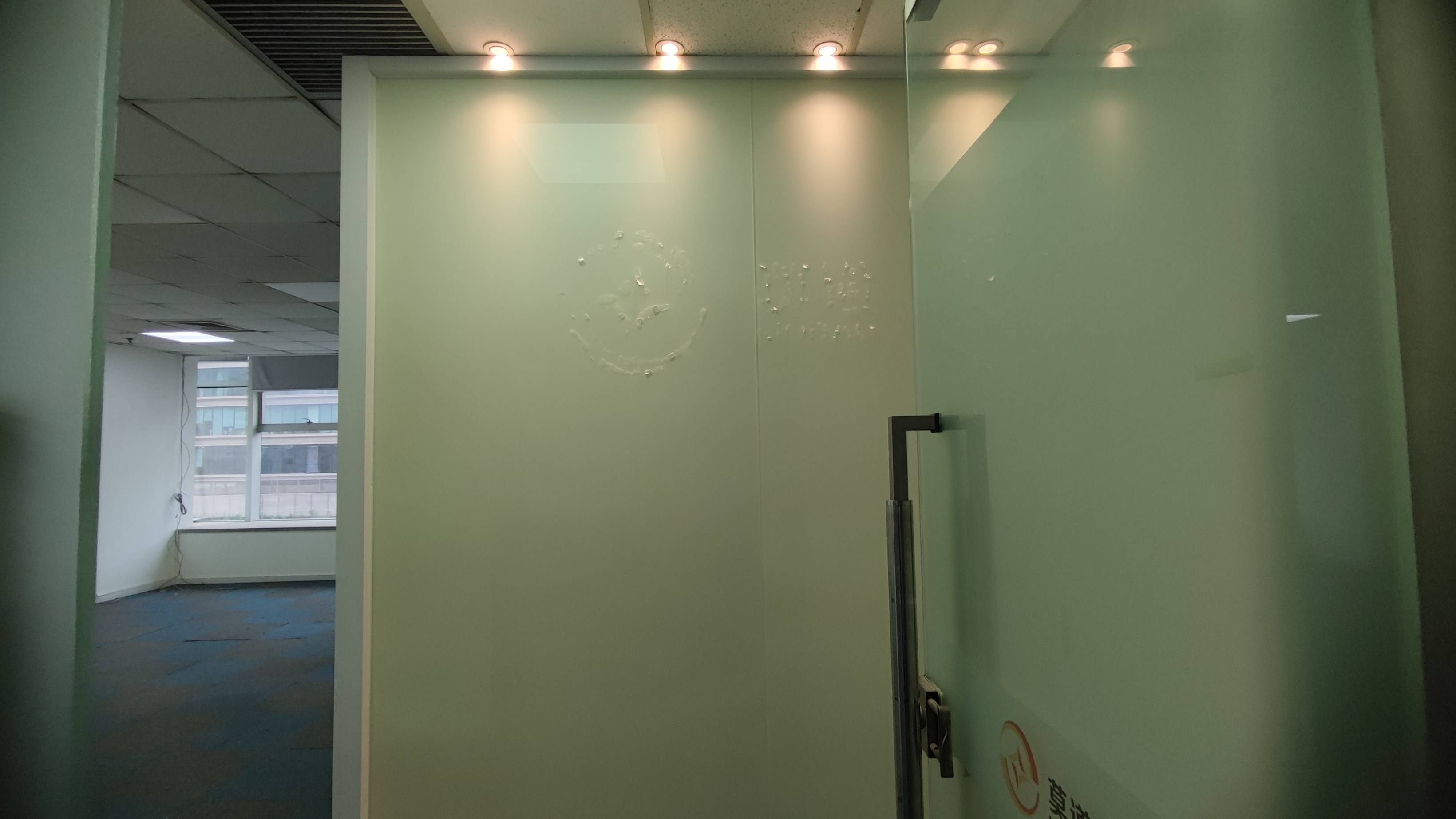 长寿路宝华大厦94平米写字楼出租