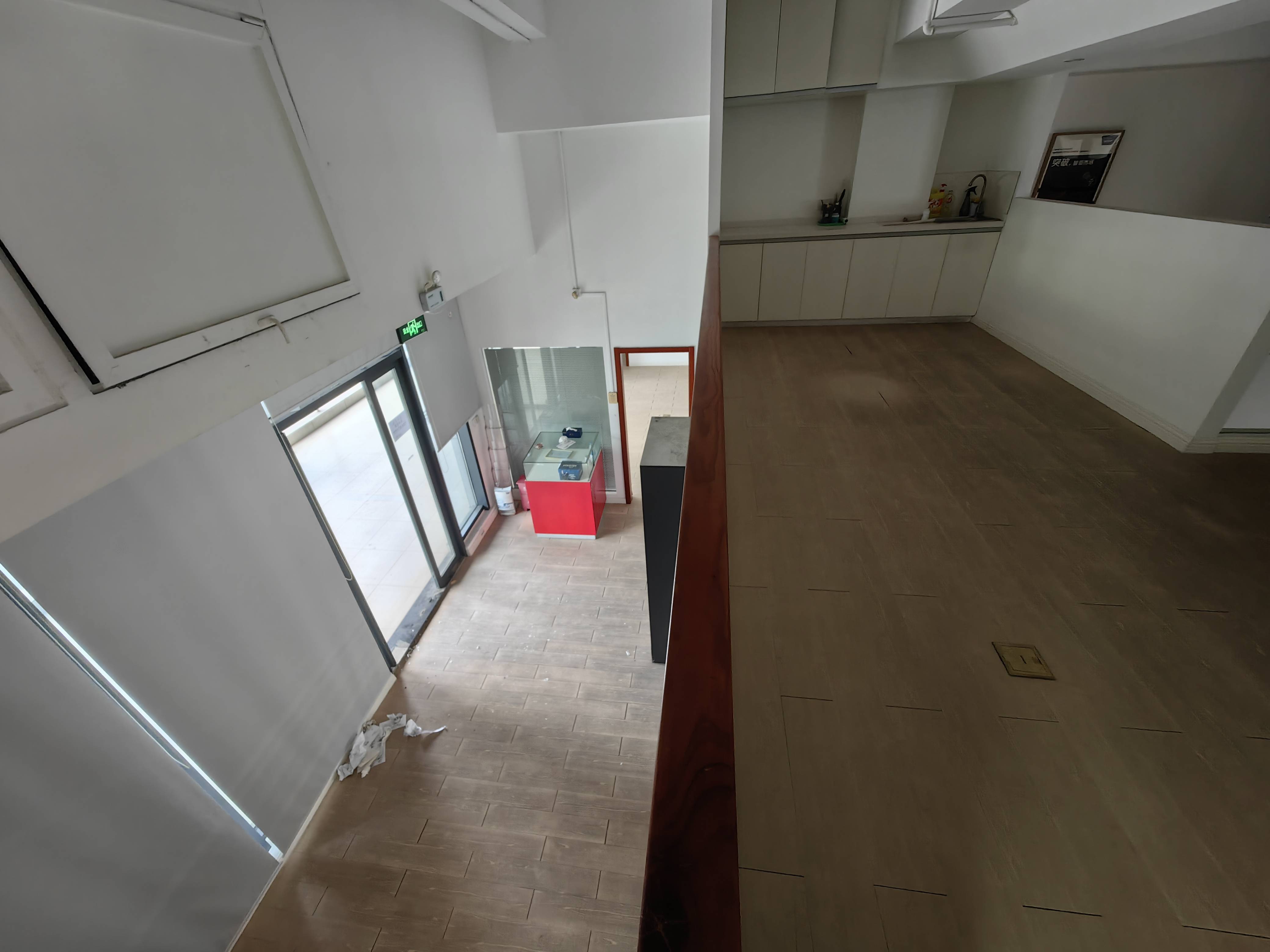 七宝华商时代广场200平米写字楼出租