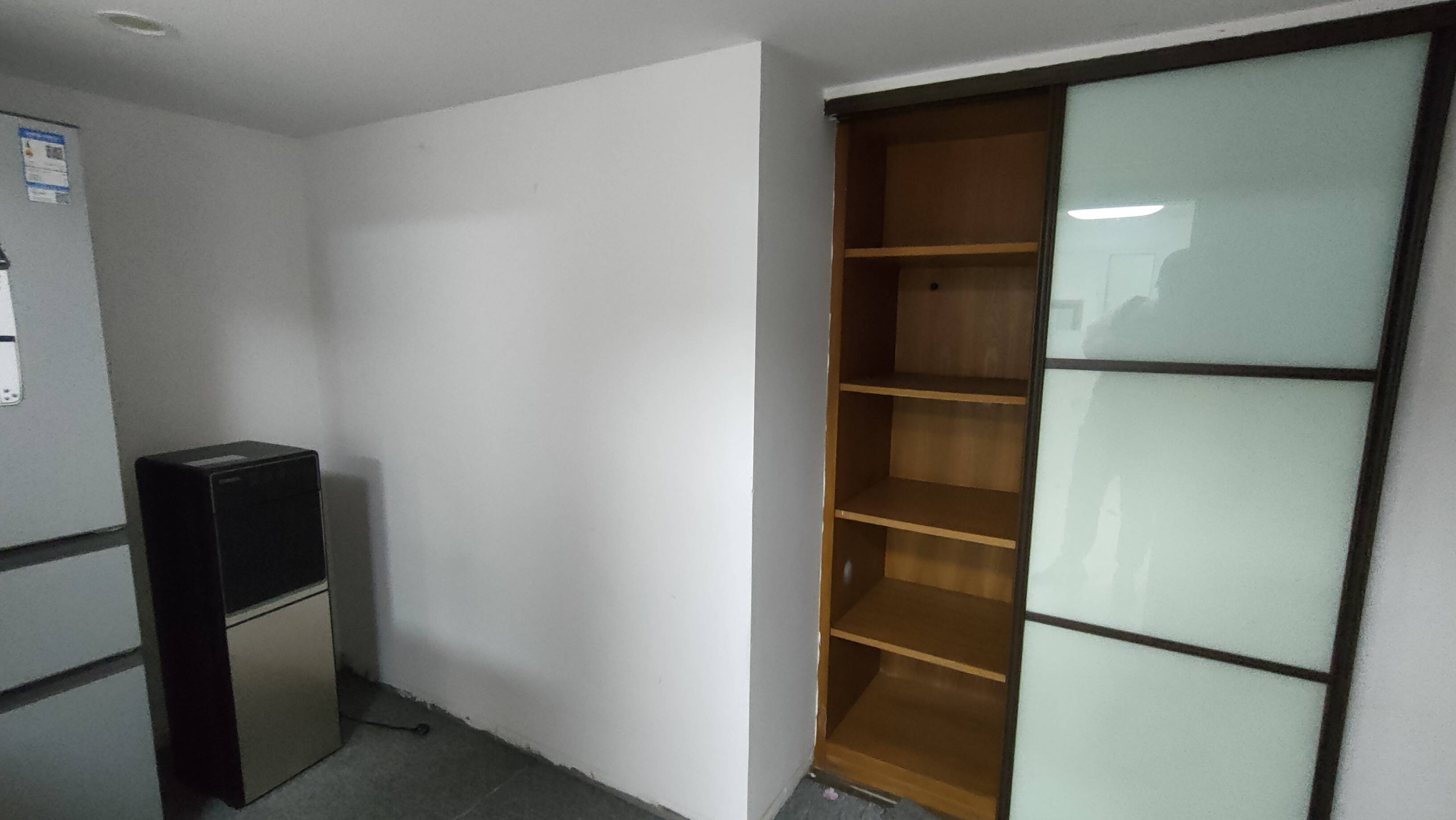 长寿路圣天地商务楼57平米写字楼出租