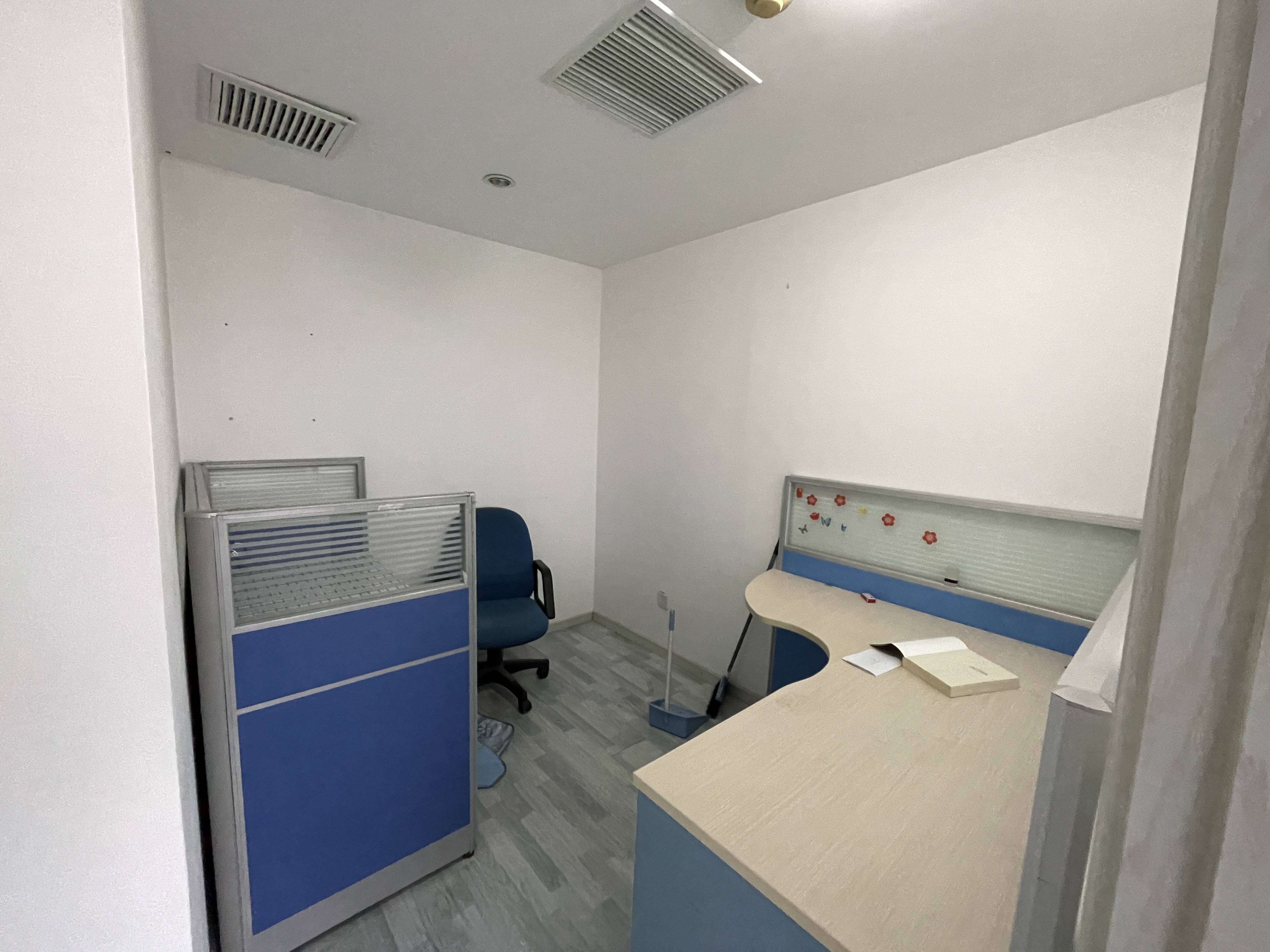 曹杨绿地科创大厦89平米写字楼出租