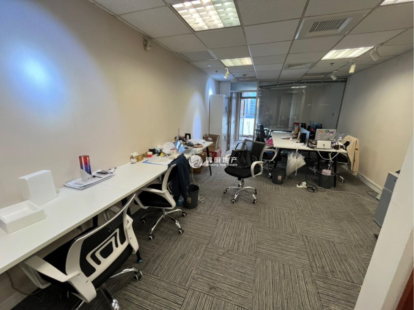 淮海中路淮海中华大厦58平米写字楼出租