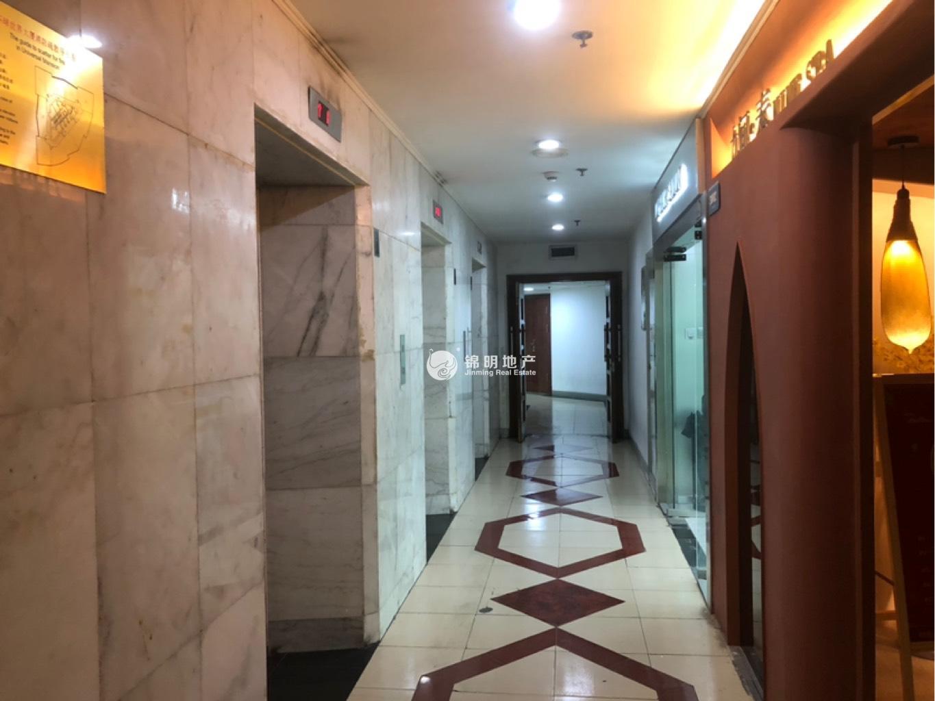 静安寺环球世界大厦117平米写字楼出租