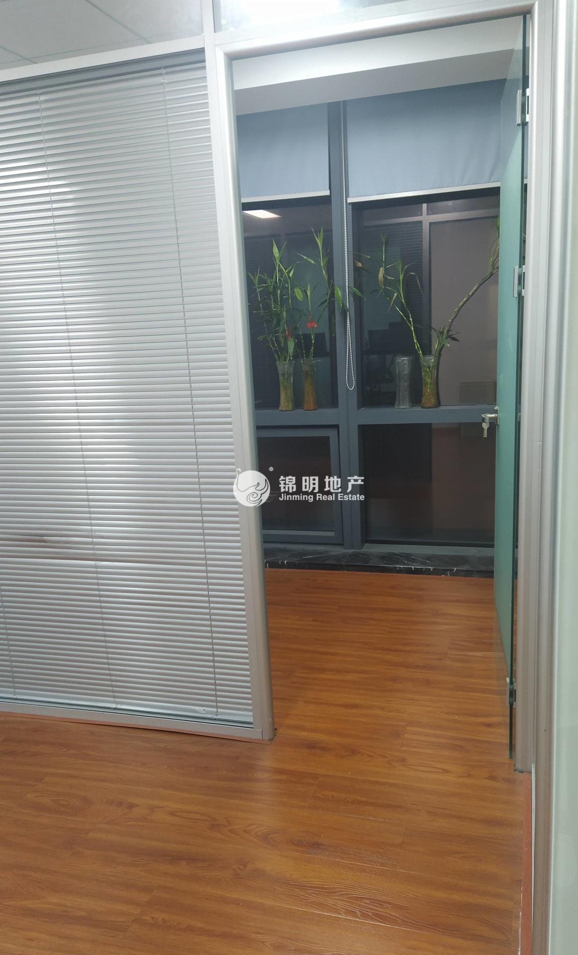 莘庄世宏金源中心60平米写字楼出租