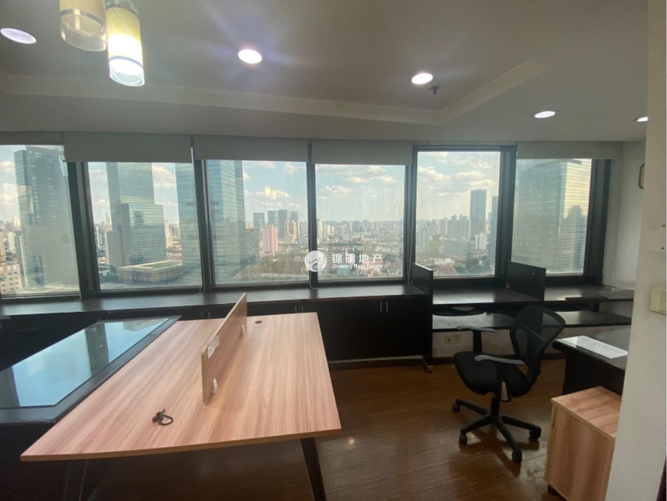 静安寺环球世界大厦117平米写字楼出租