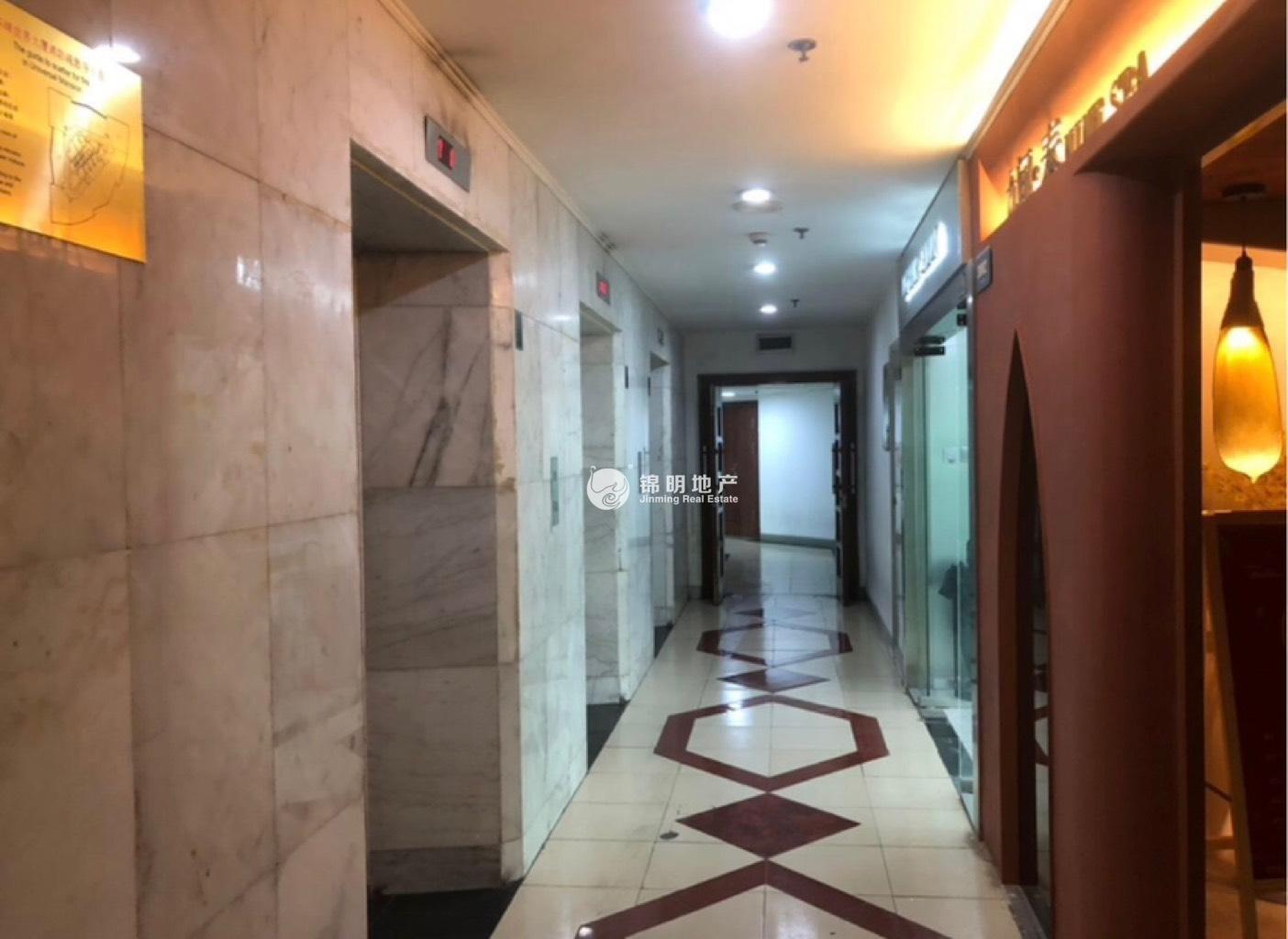 静安寺环球世界大厦117平米写字楼出租