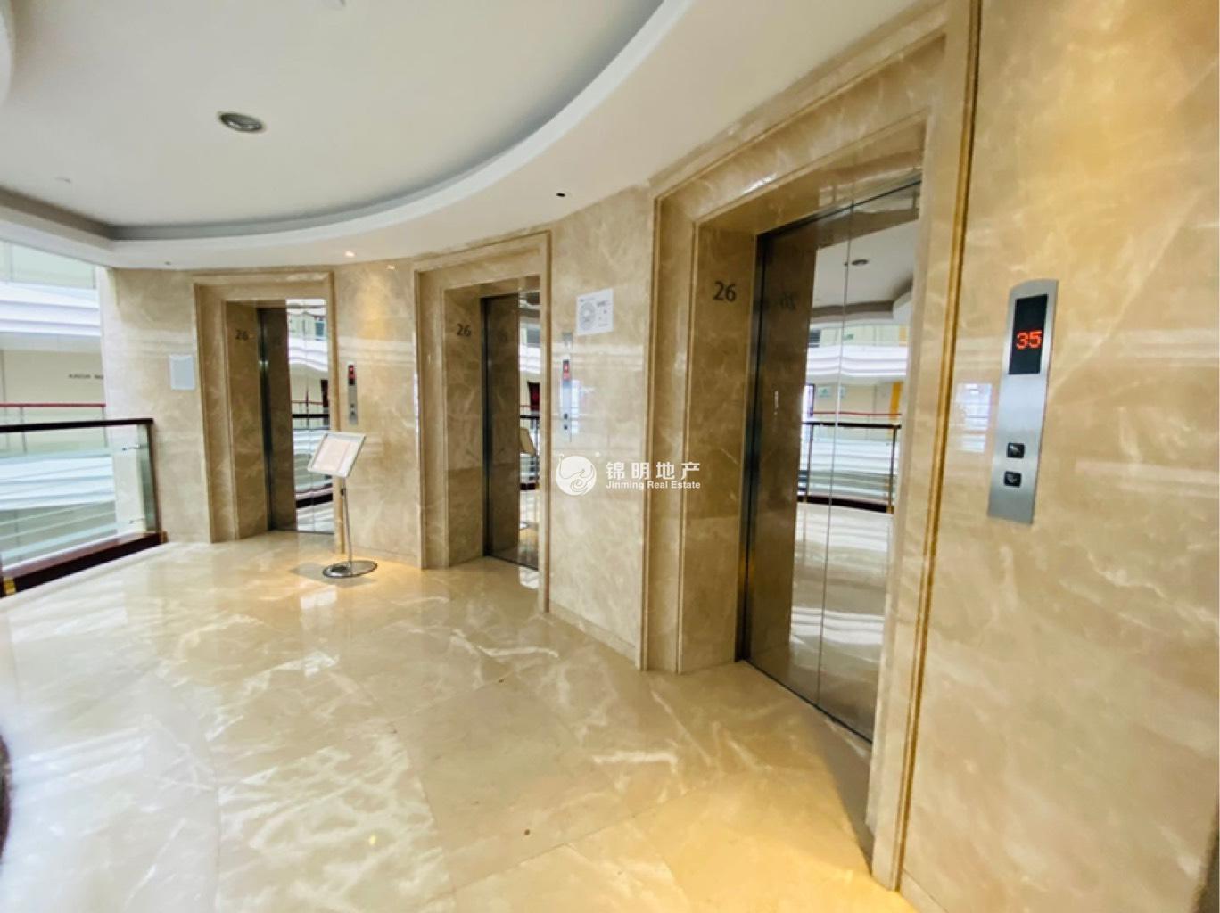 徐家汇嘉汇国际广场63平米写字楼出租