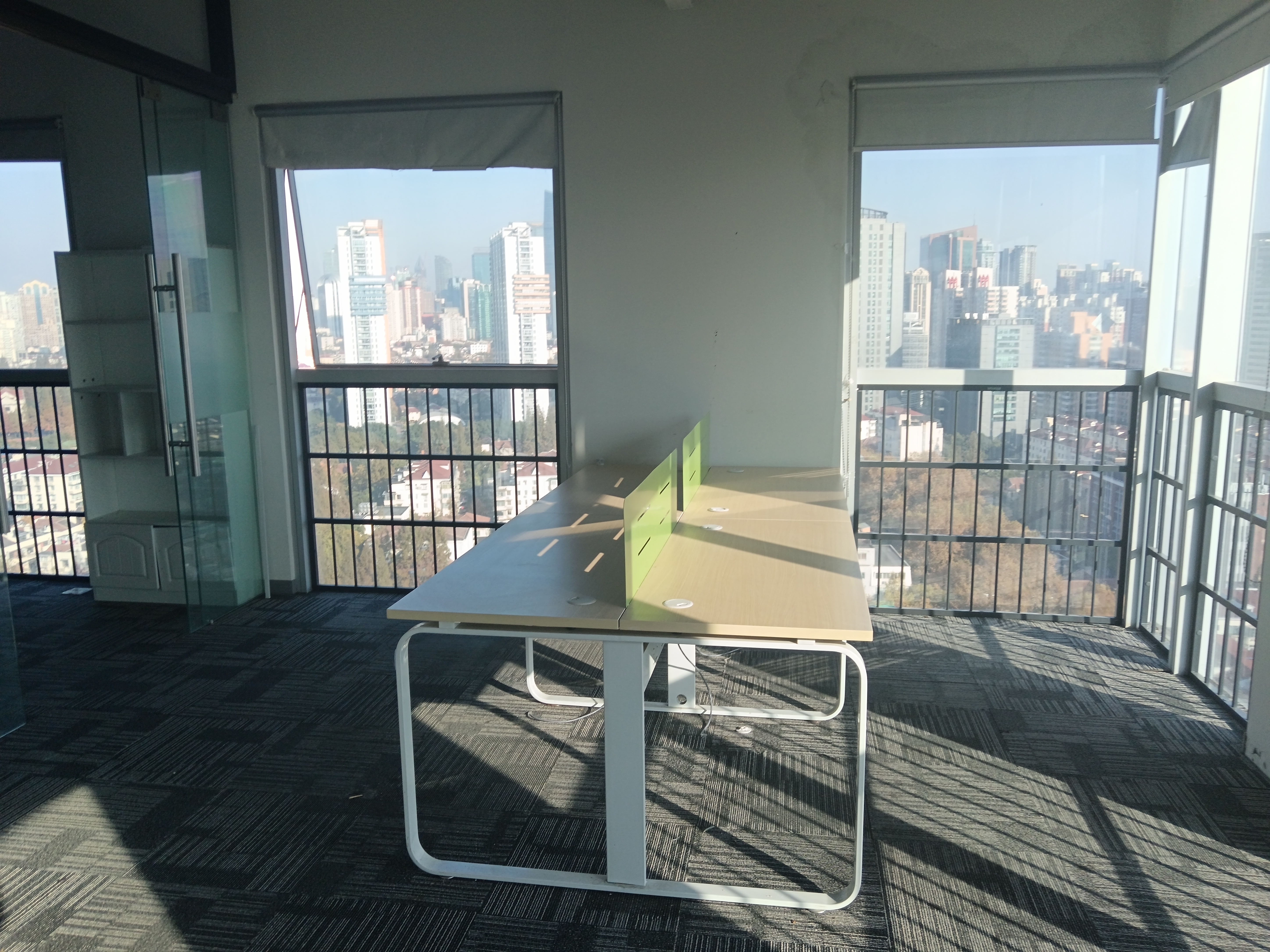 中山公园绿地商务大厦128平米写字楼出租