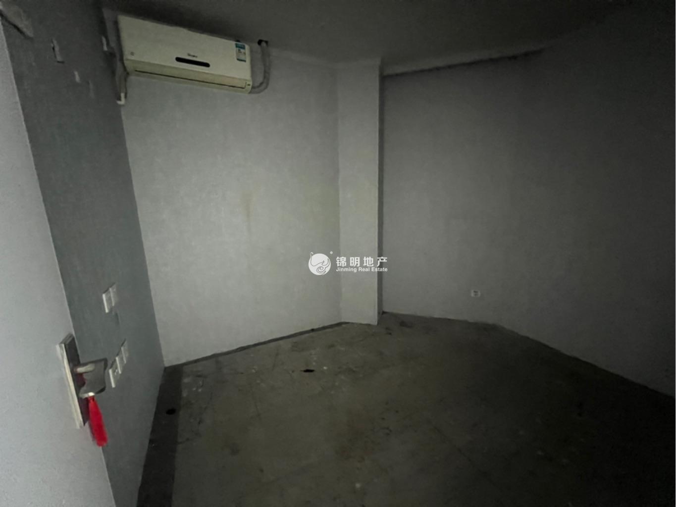 曹杨绿洲广场77平米写字楼出租