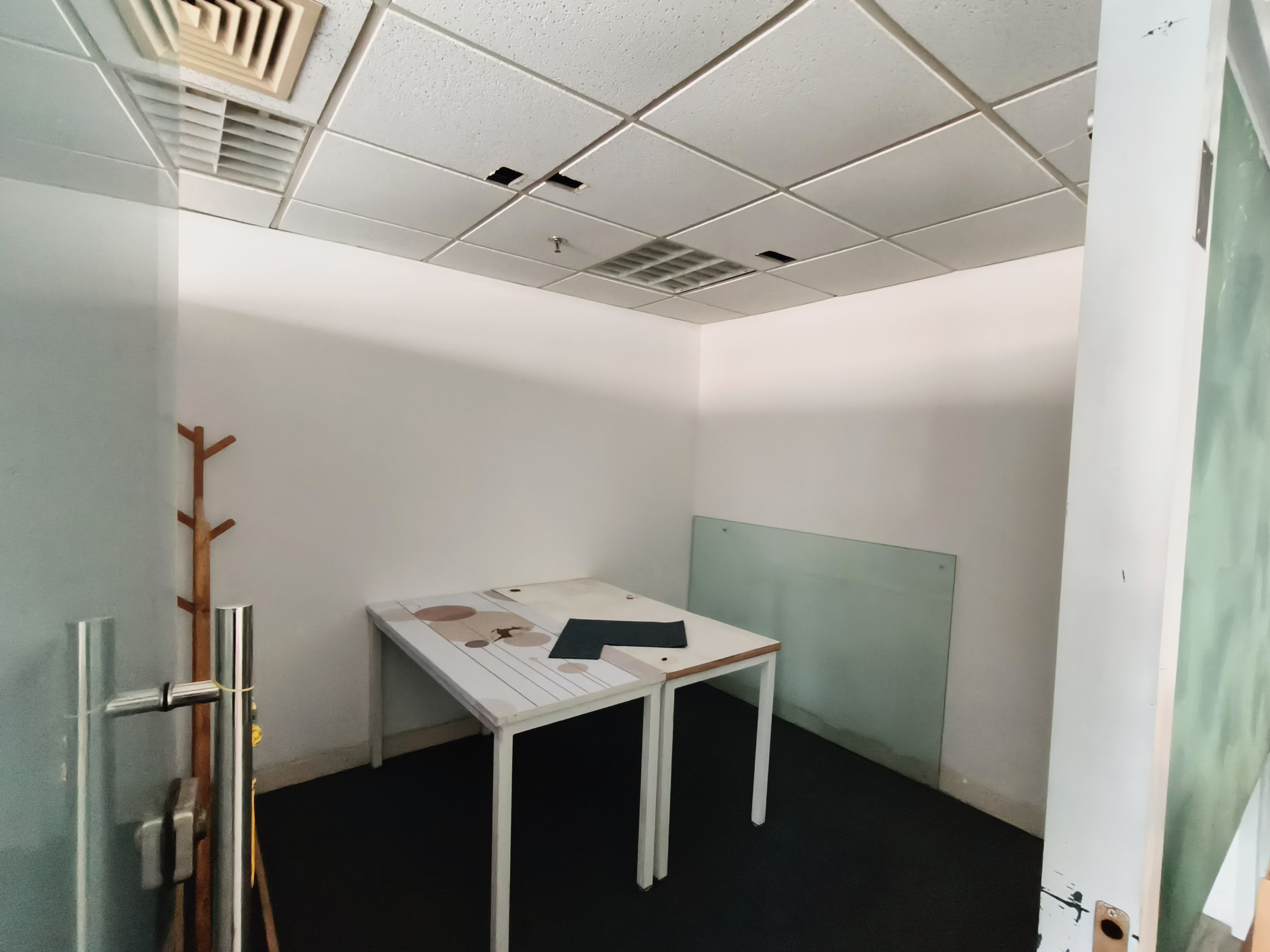 淮海中路淮海中华大厦78平米写字楼出租