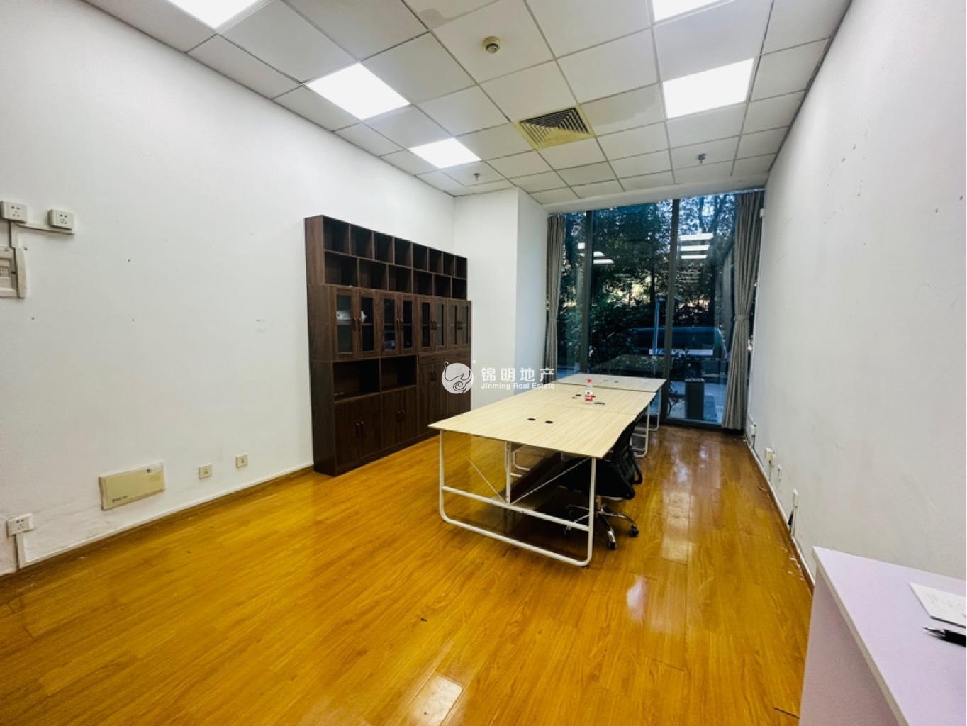 莘庄绿地蓝海37平米写字楼出租
