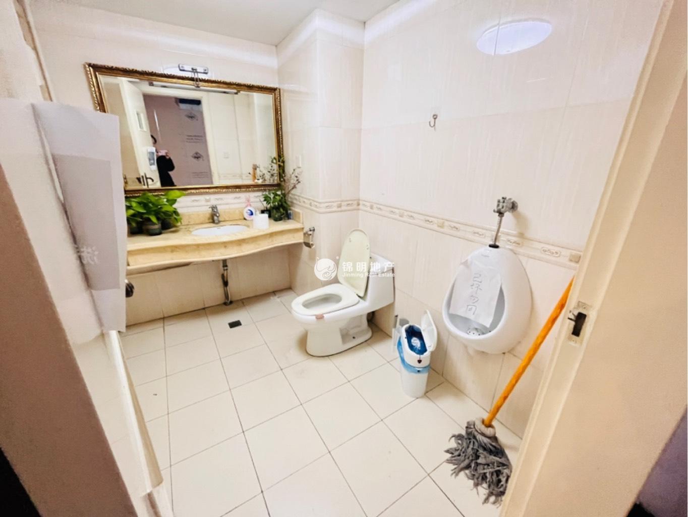 江宁路华通大厦130平米写字楼出租