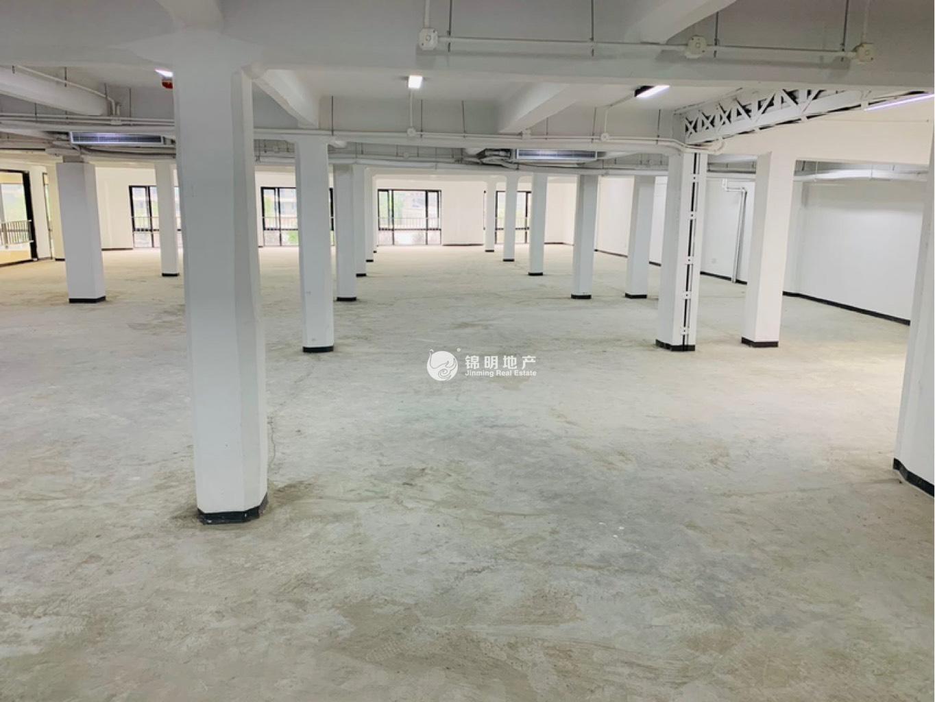 江宁路锦和越界陕康里213平米写字楼出租