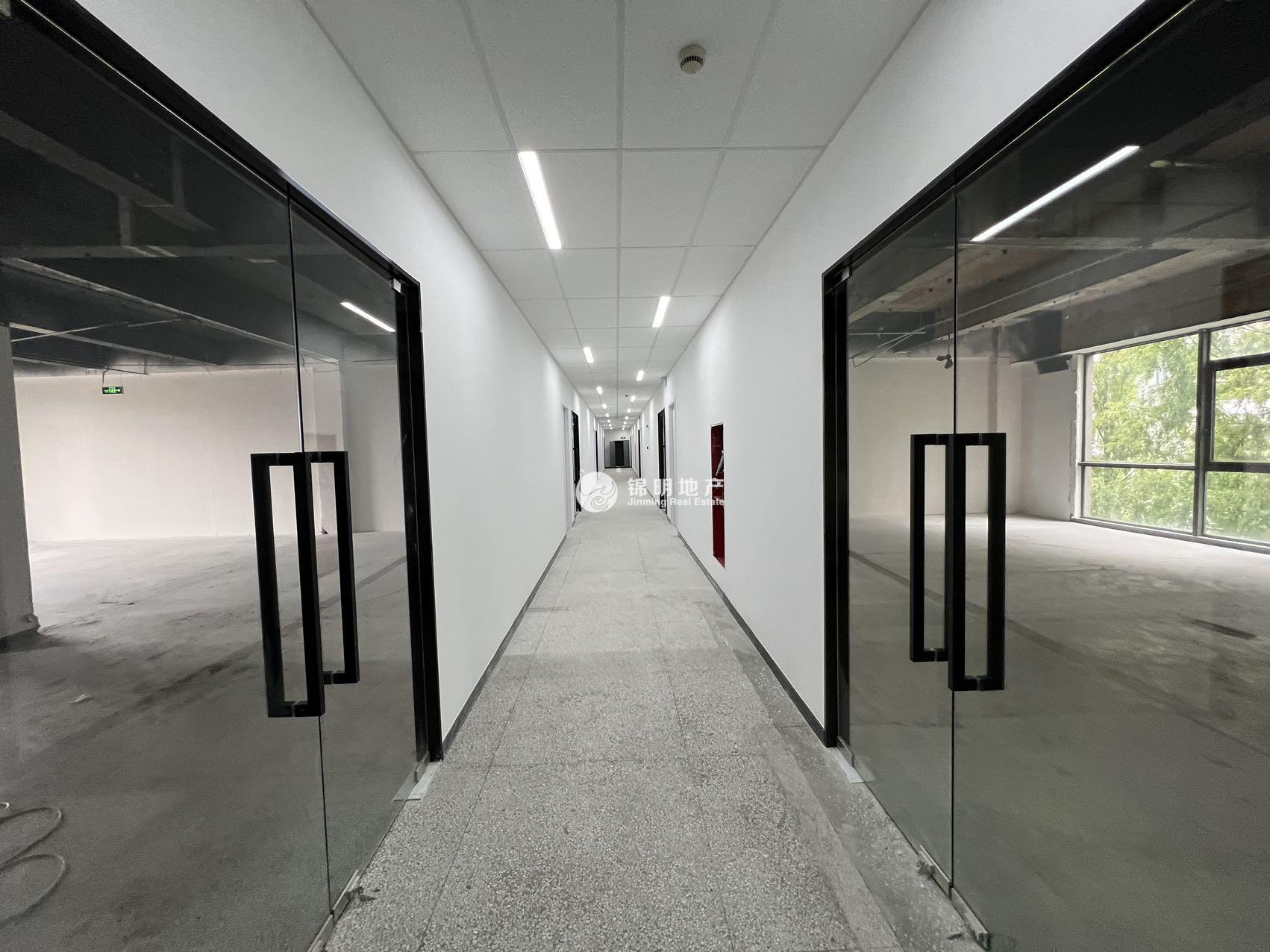 田林 越界田林坊395平米写字楼出租