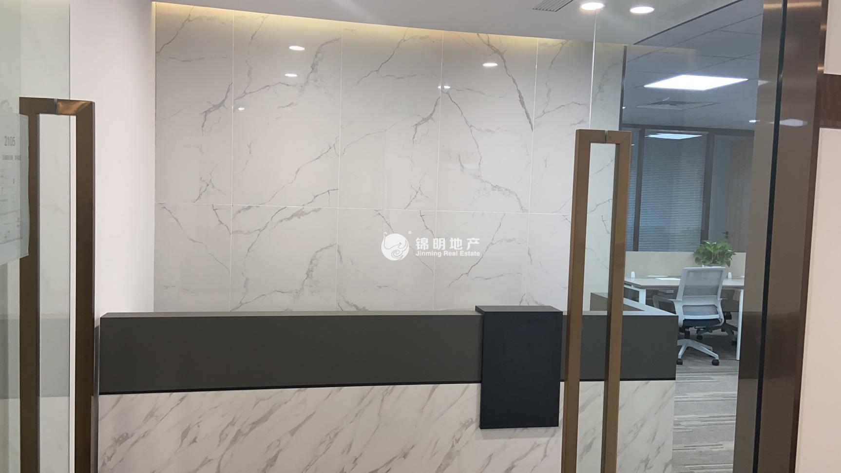 莘庄莘庄凯德龙之梦810平米写字楼出租