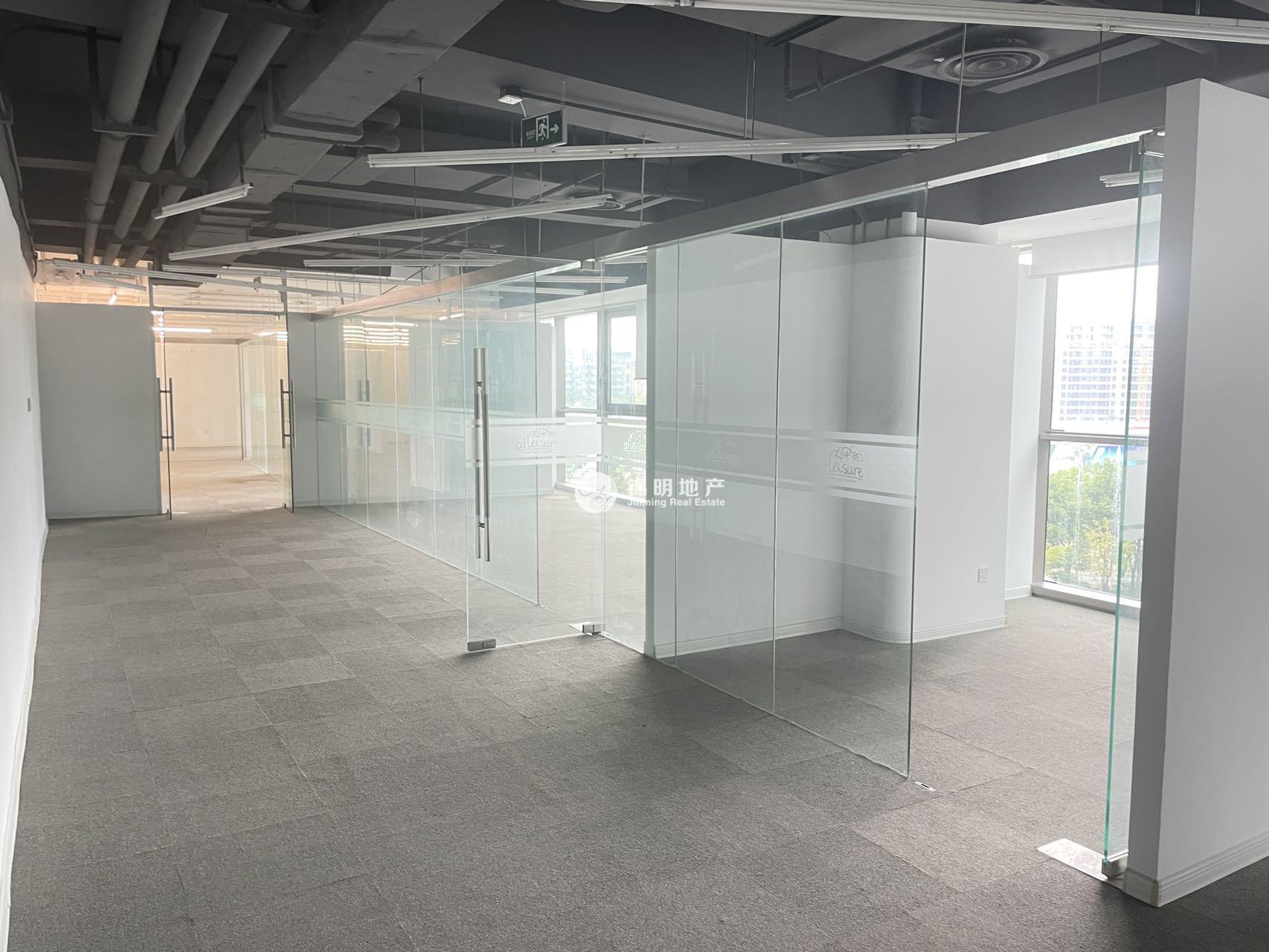 虹桥SKYBRIDGE HQ 天会396平米写字楼出租