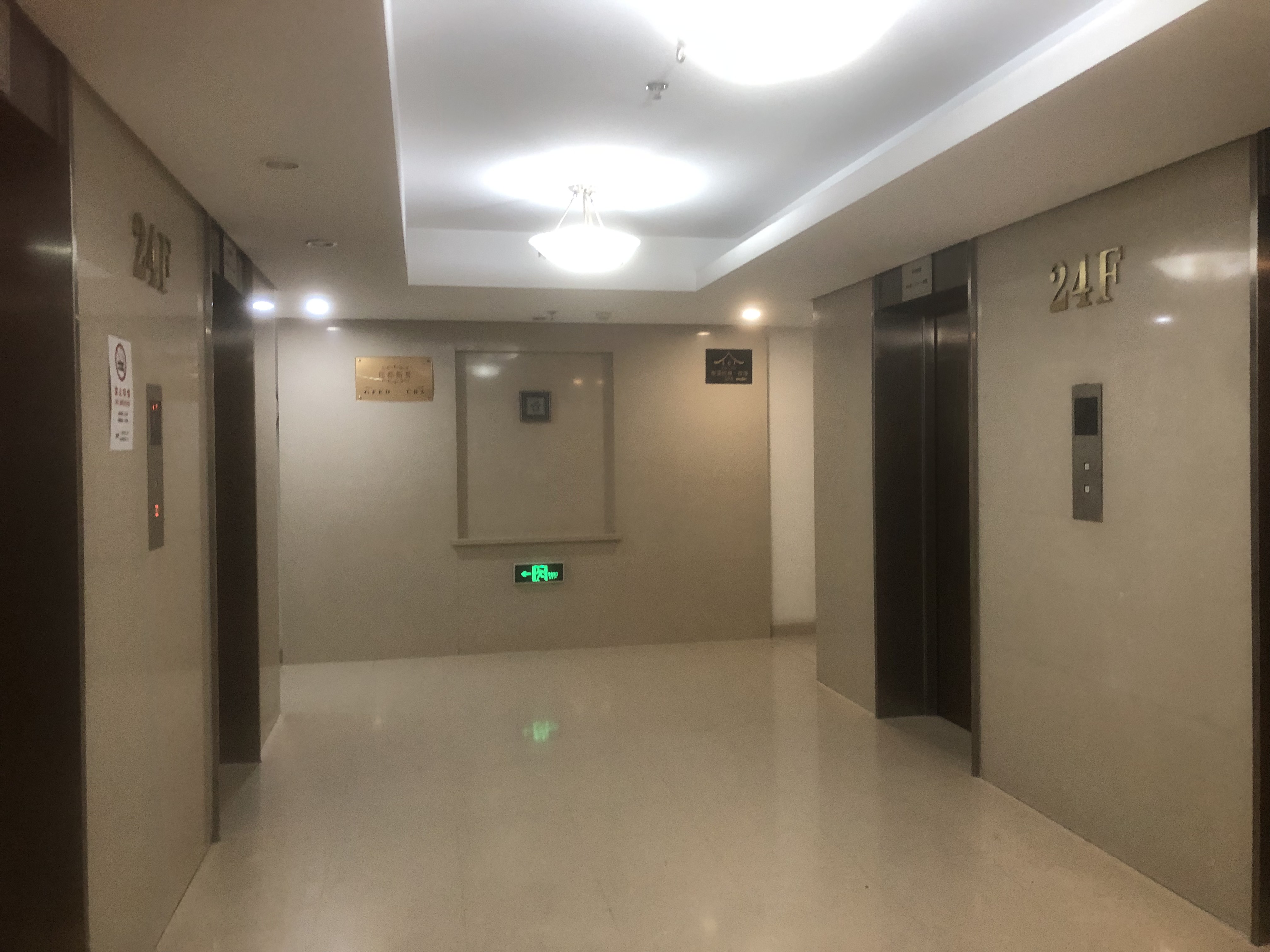 南京西路丽都新贵88平米写字楼出租