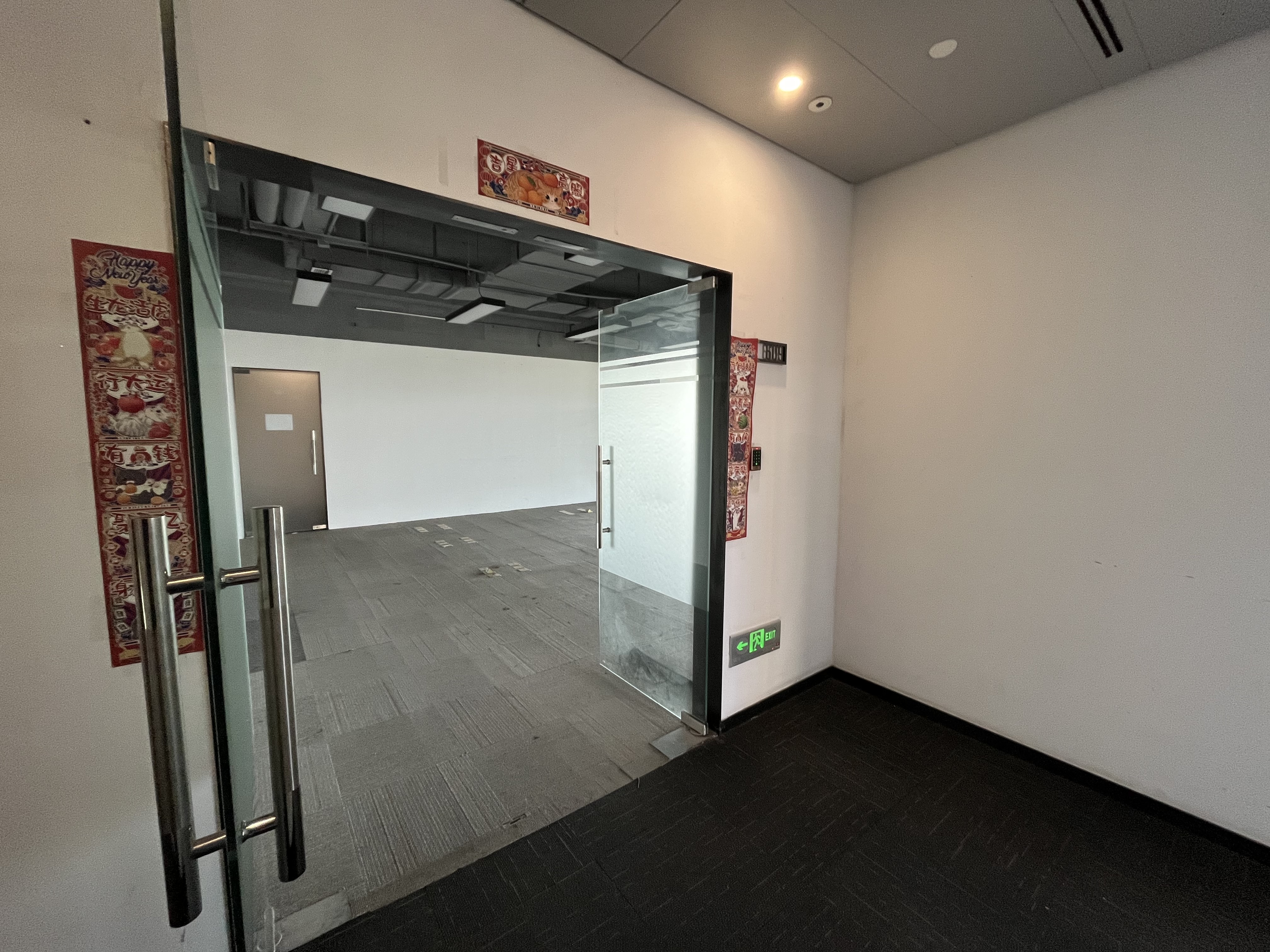 金虹桥龙湖虹桥天街130平米写字楼出租