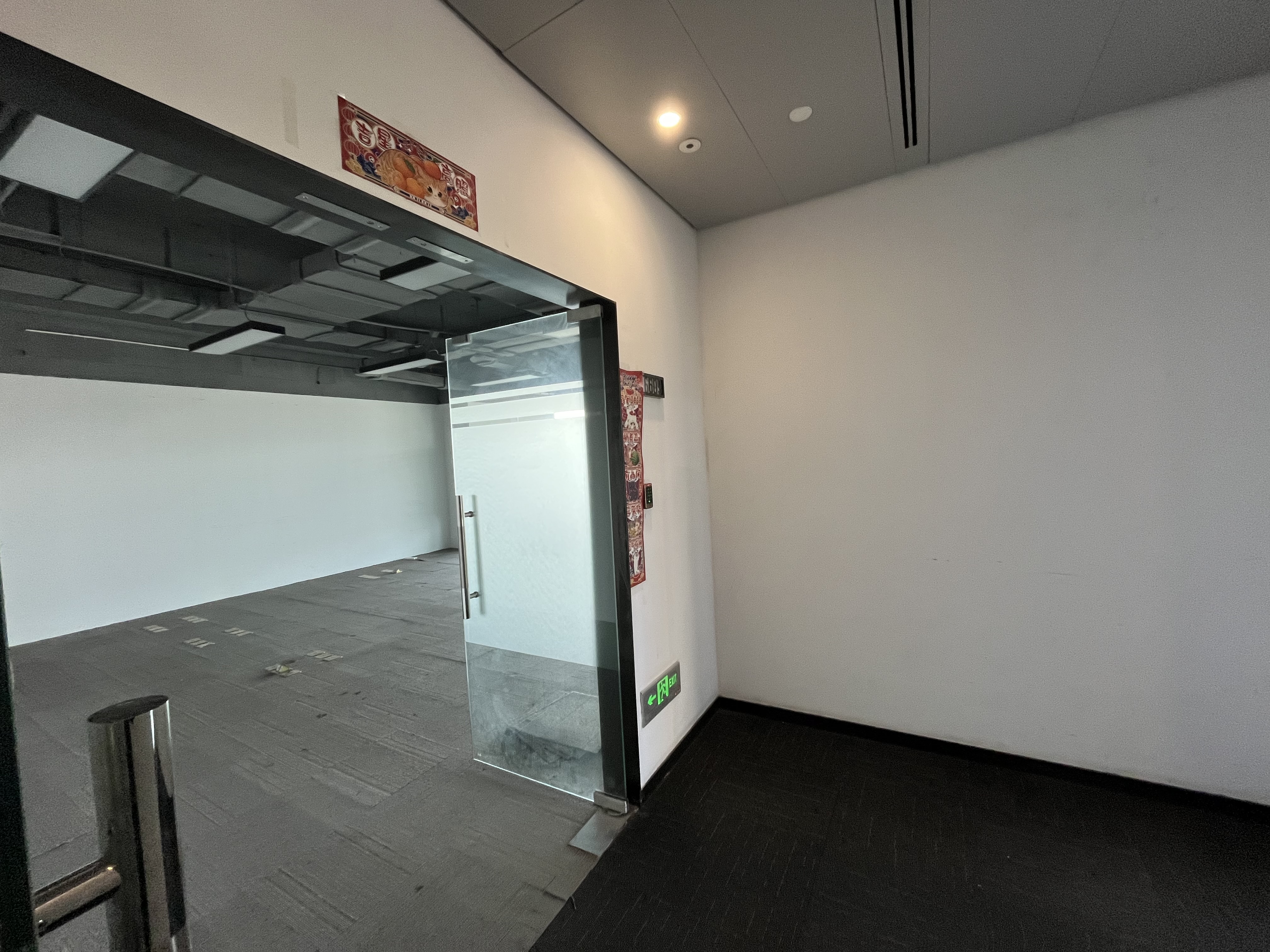 金虹桥龙湖虹桥天街130平米写字楼出租