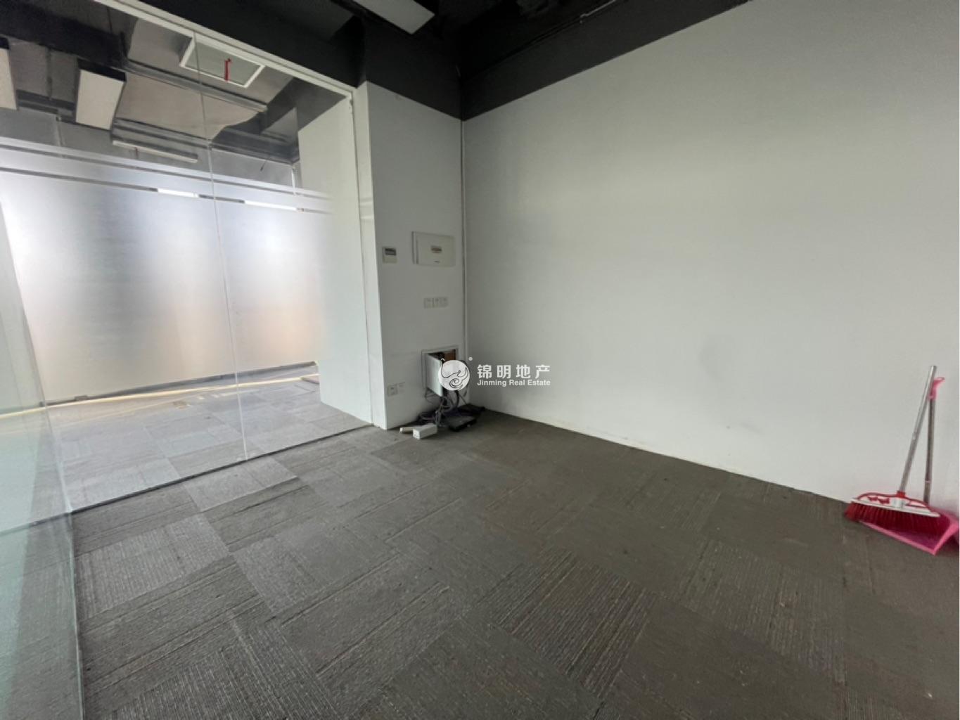 金虹桥龙湖虹桥天街130平米写字楼出租