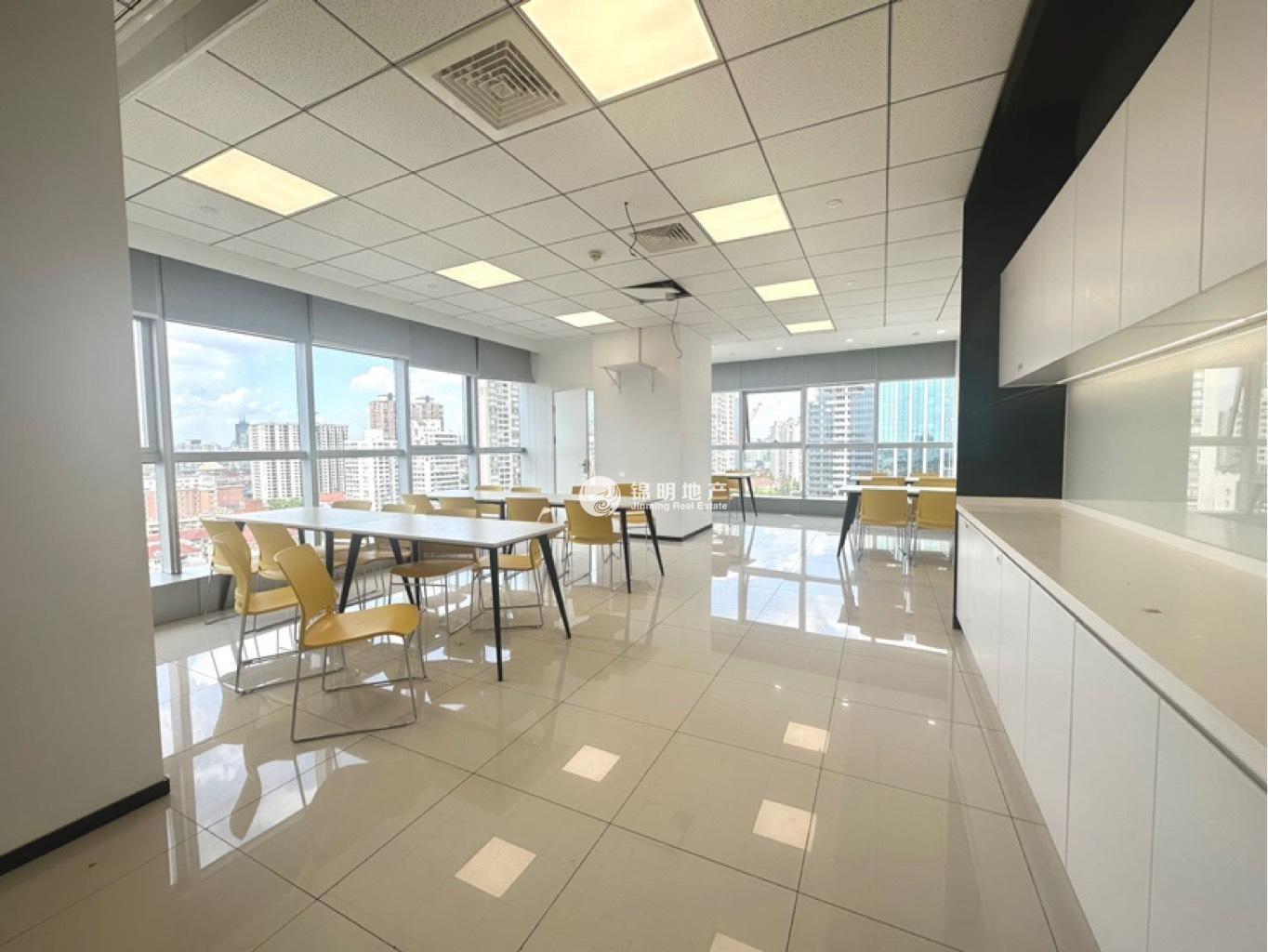 古北东方维京大厦393平米写字楼出租