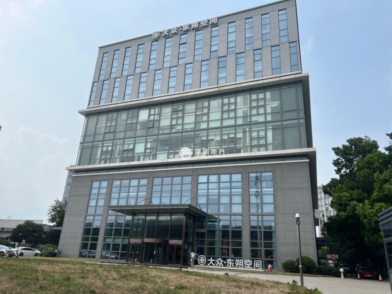 大宁大众·东朔空间125平米写字楼出租