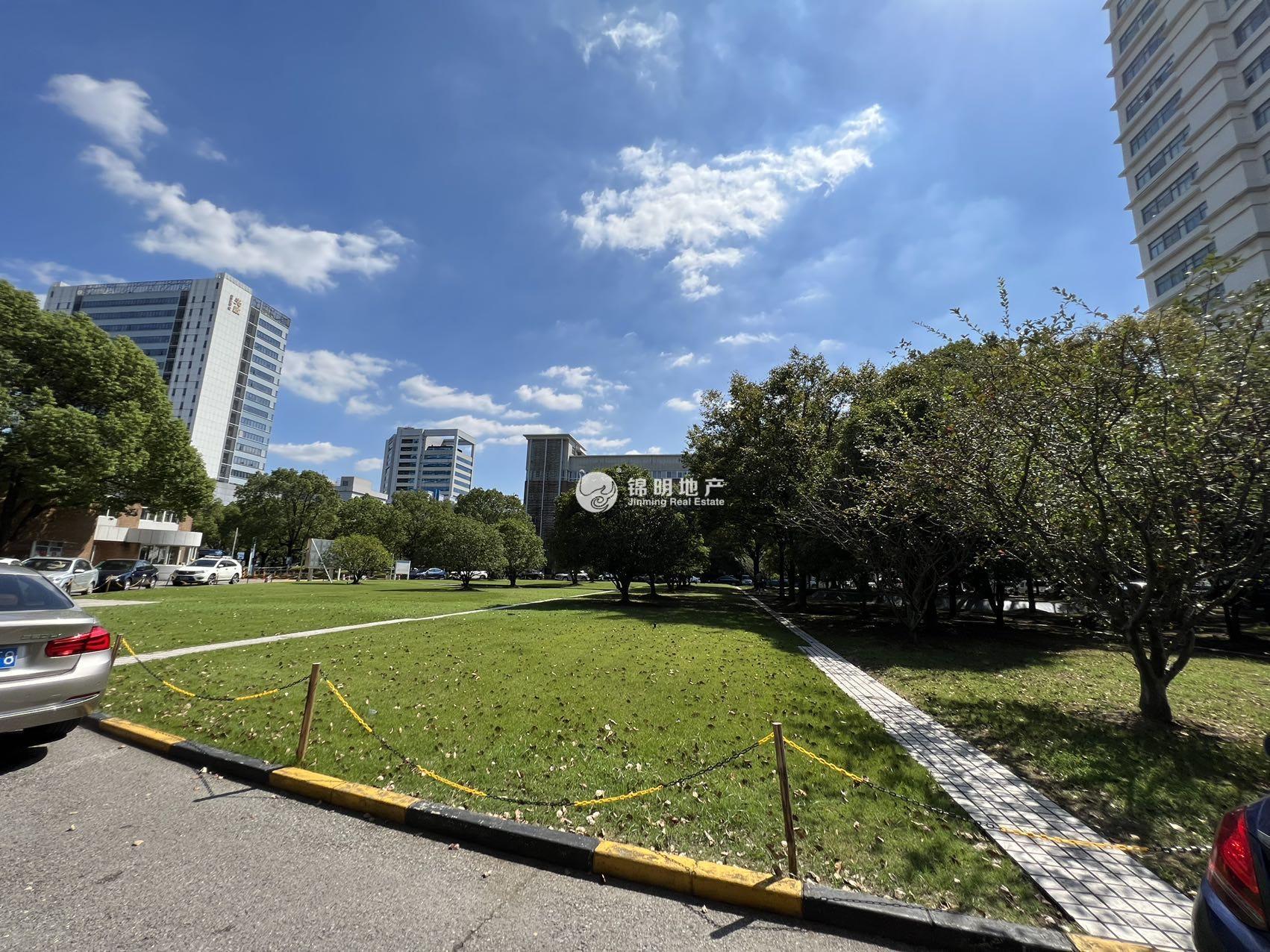 漕河泾漕河泾虹钦园96平米写字楼出租