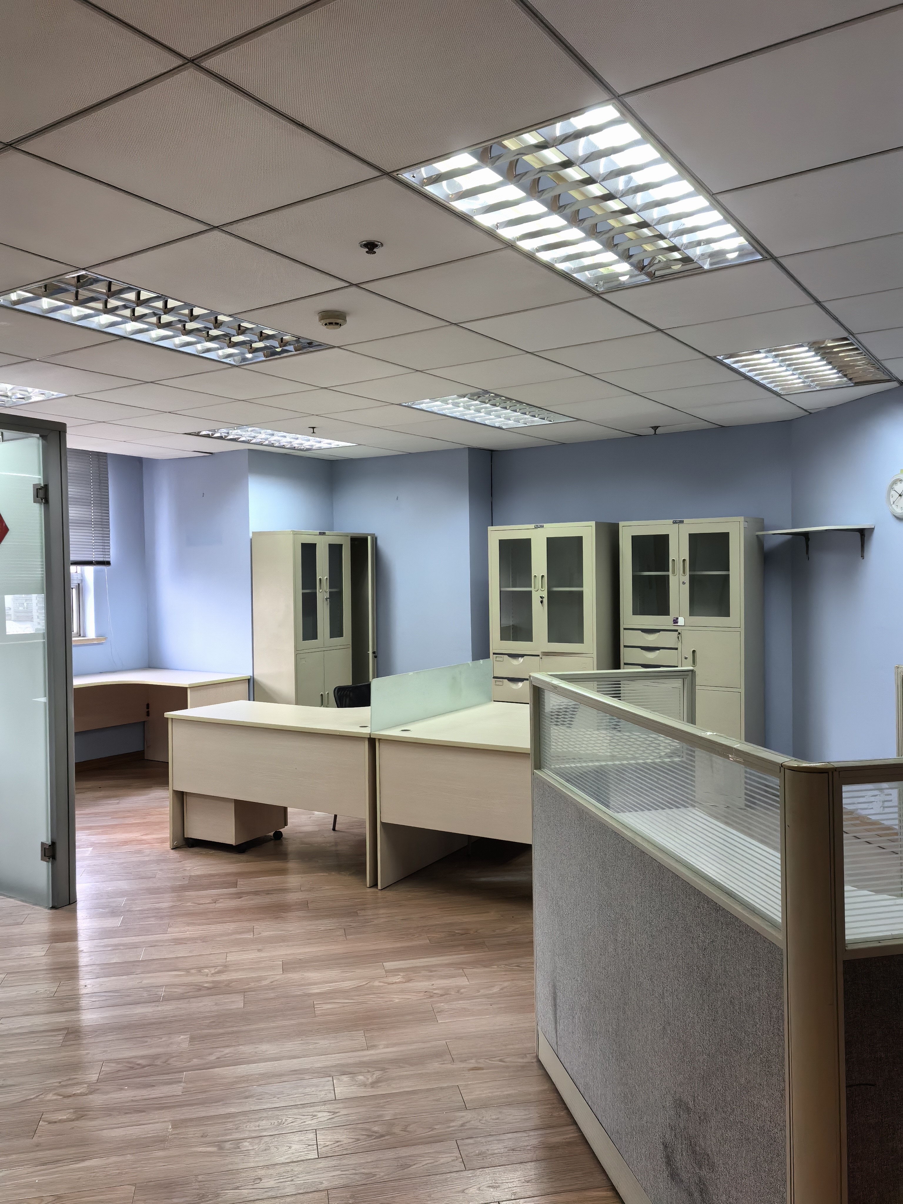 打浦桥致远大厦92平米写字楼出租