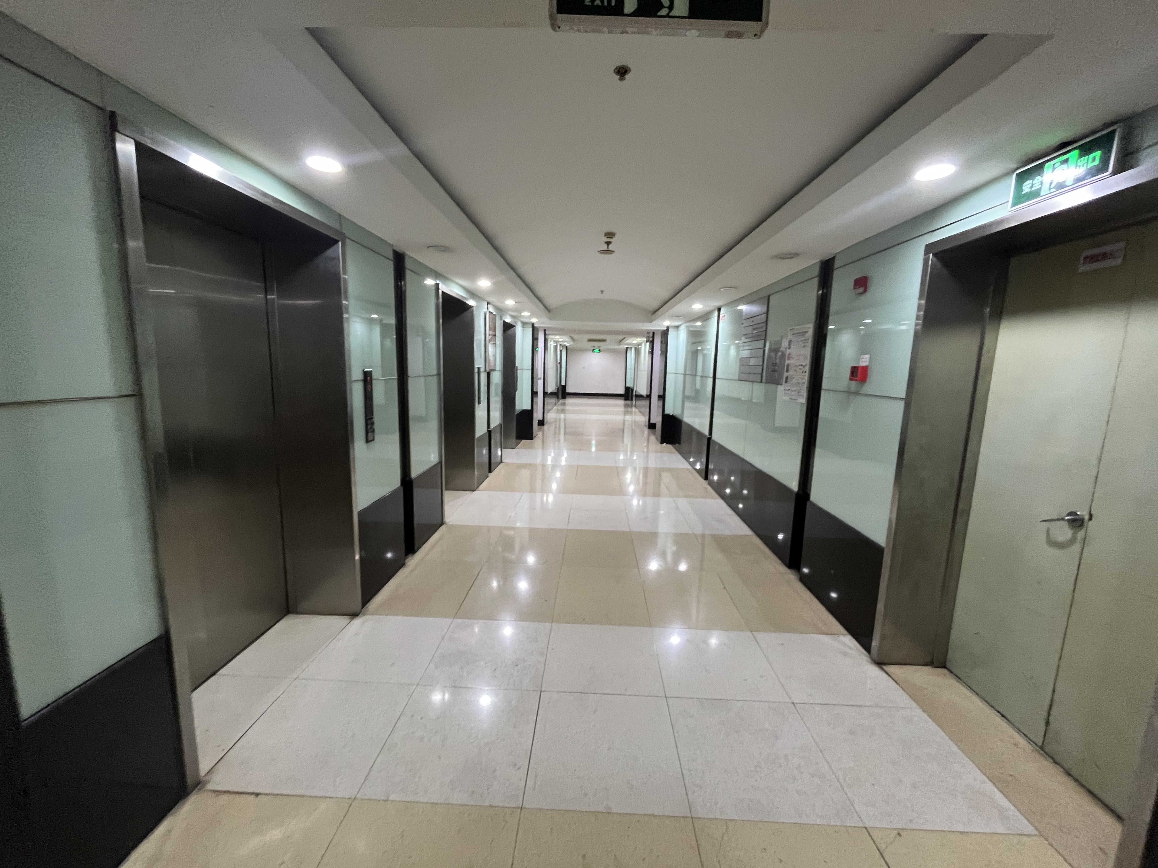 打浦桥致远大厦92平米写字楼出租