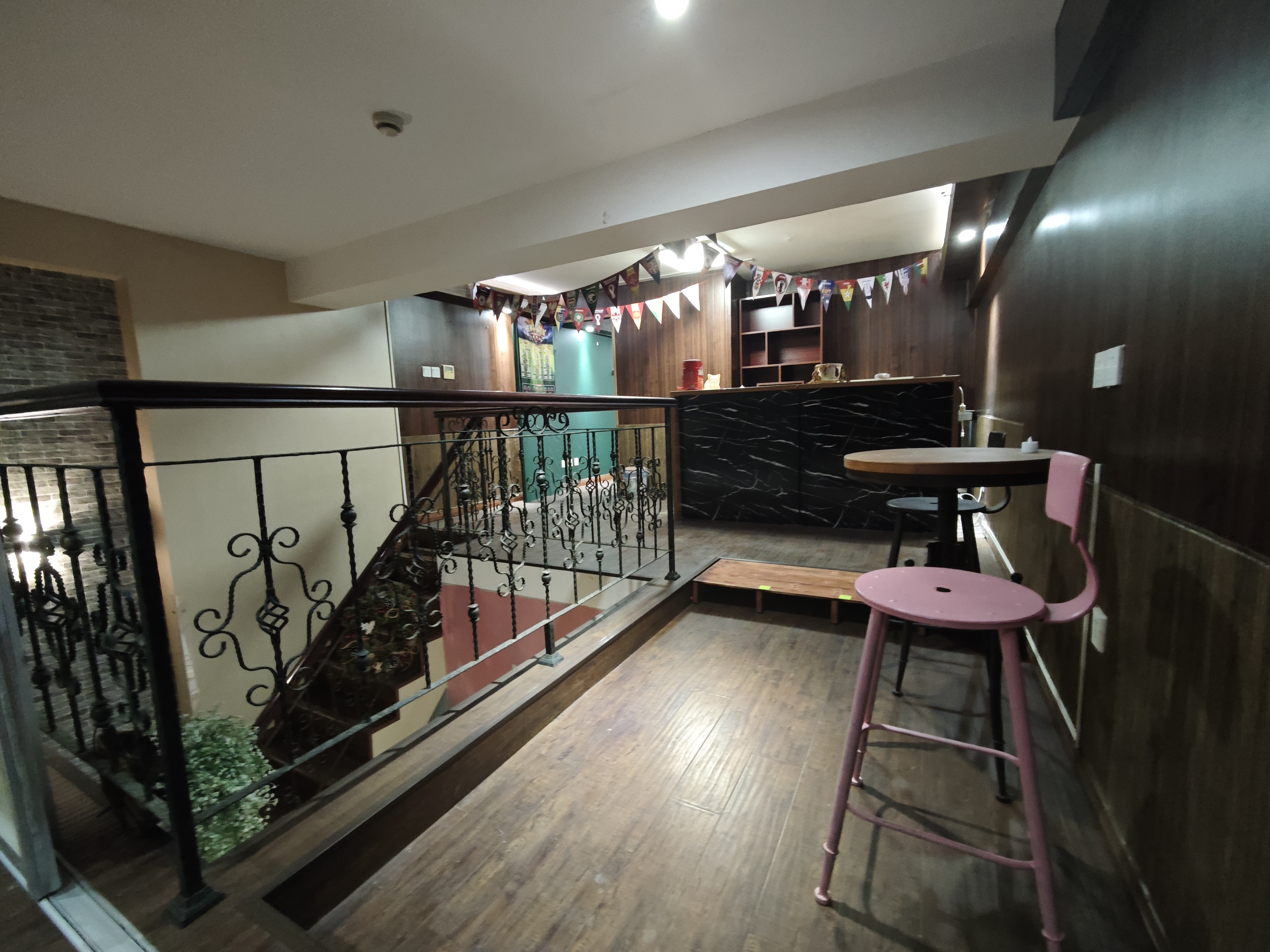 长寿路圣天地商务楼72平米写字楼出租