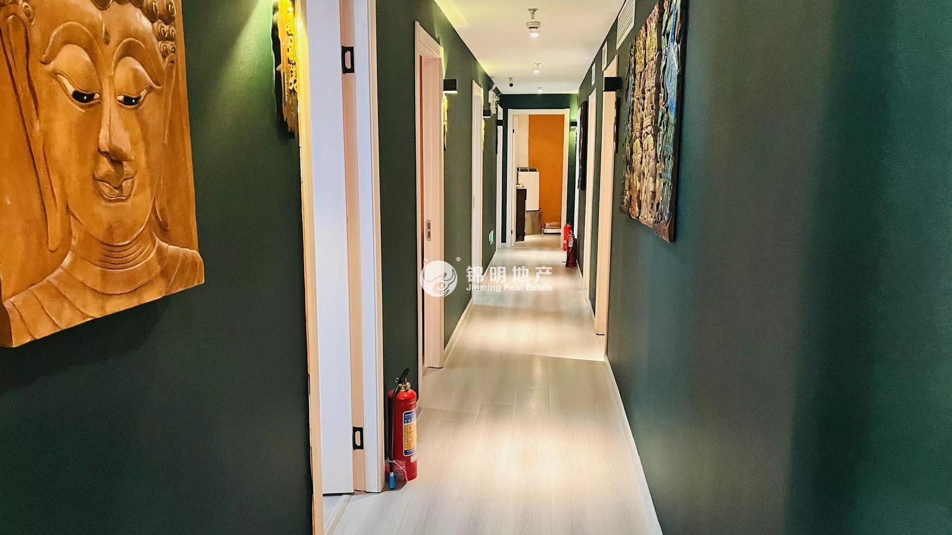 静安寺环球世界大厦168平米写字楼出租