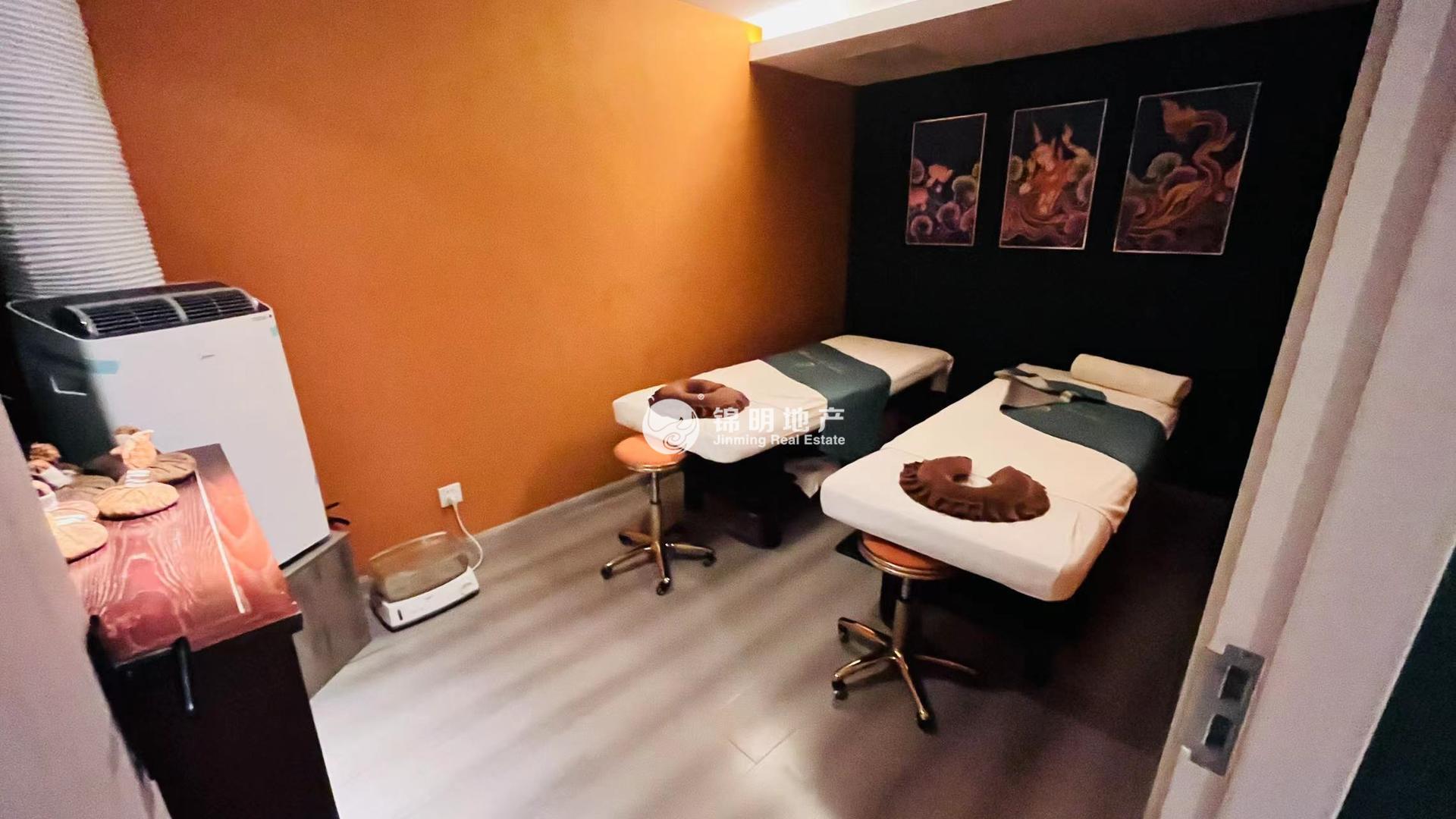 静安寺环球世界大厦168平米写字楼出租