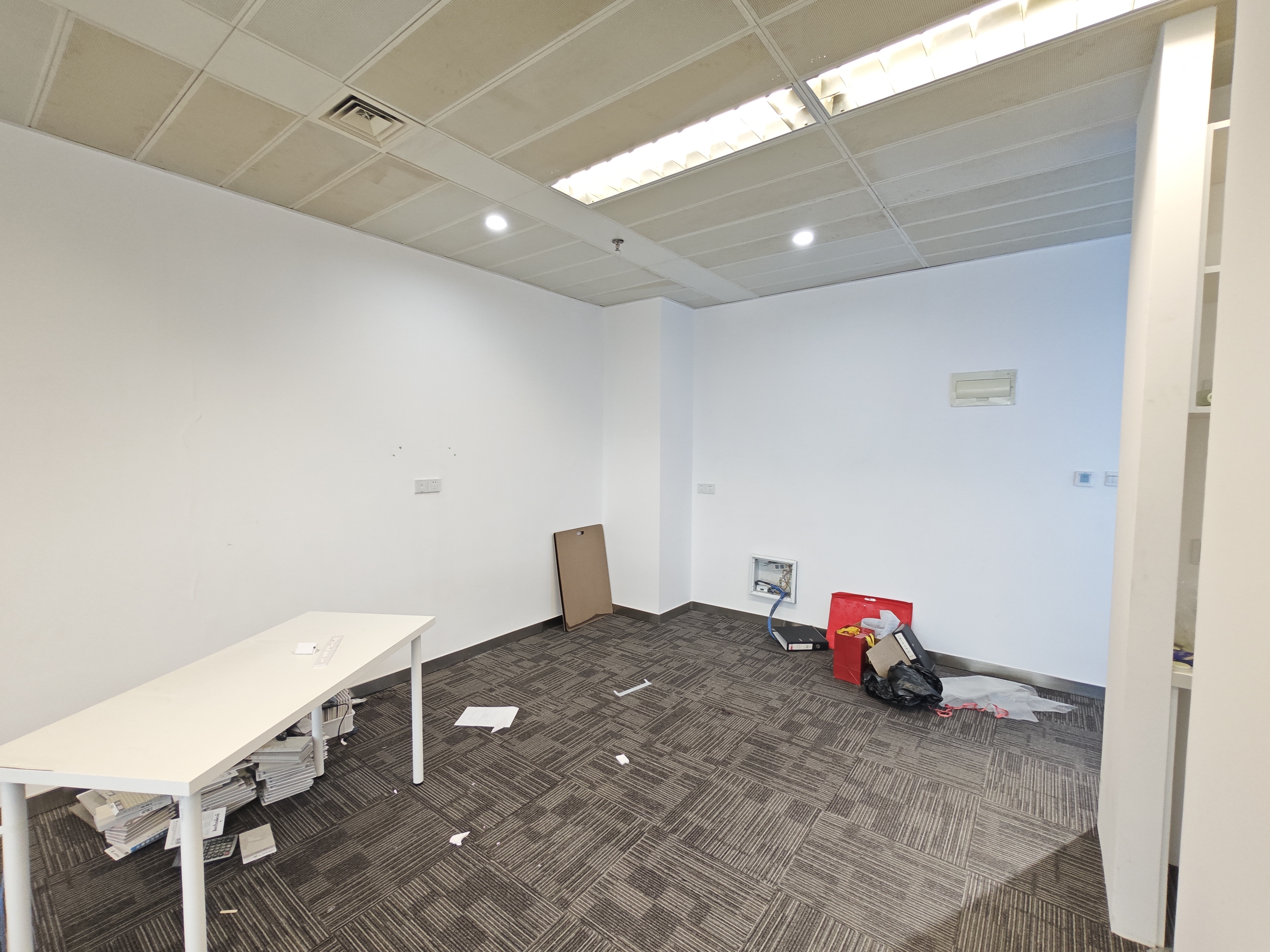 长征绿洲中环中心70平米写字楼出租