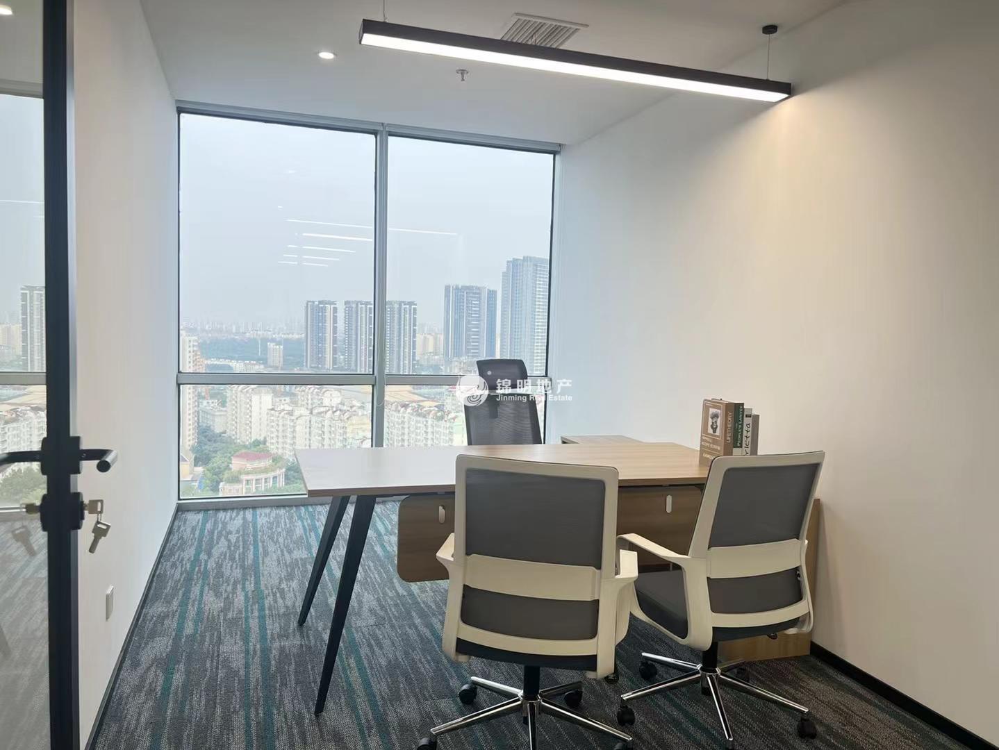 凯德龙之梦227平米写字楼出租