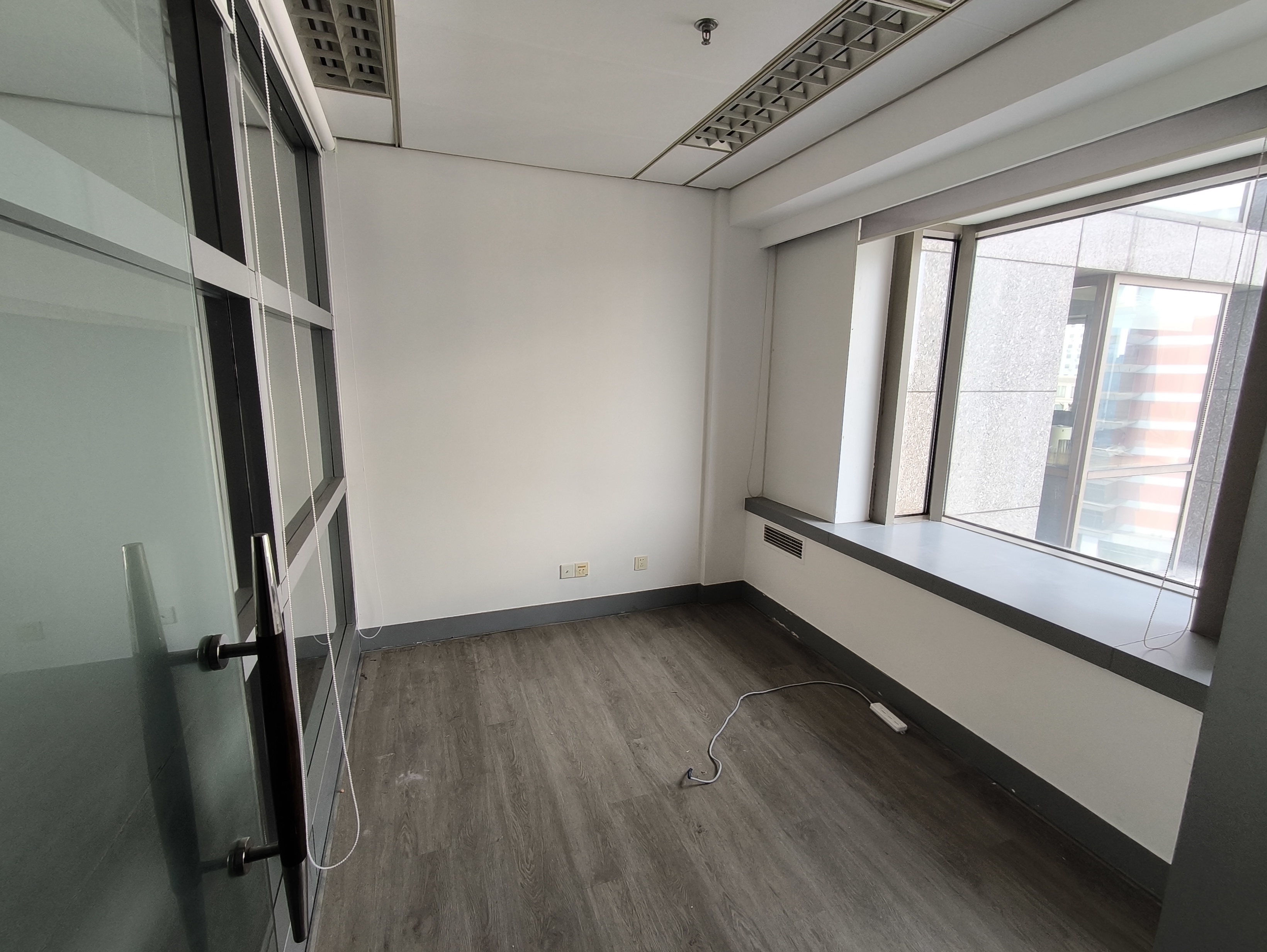 豫园旺角广场80平米写字楼出租