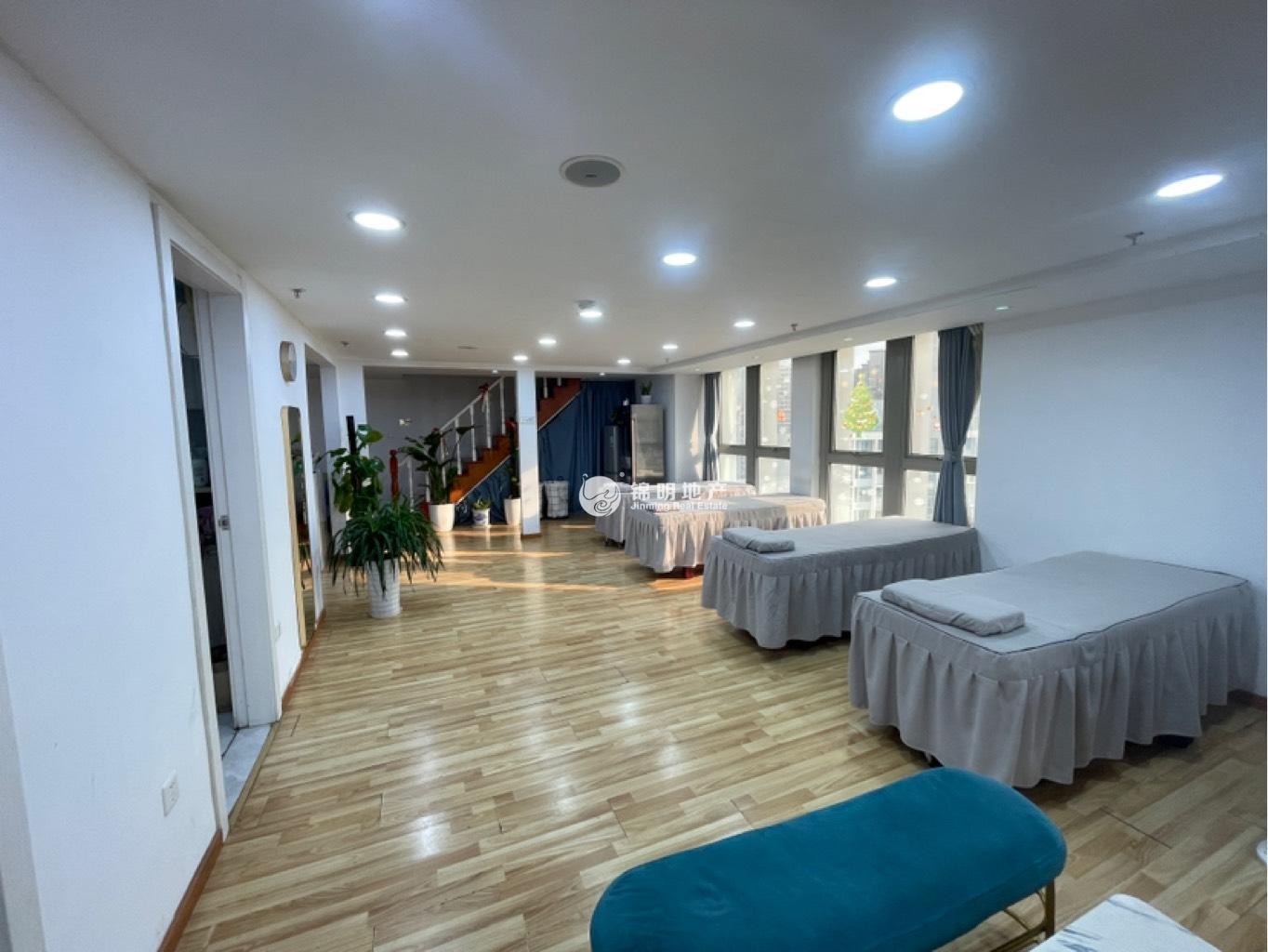 曹杨尚诚国际104平米写字楼出租