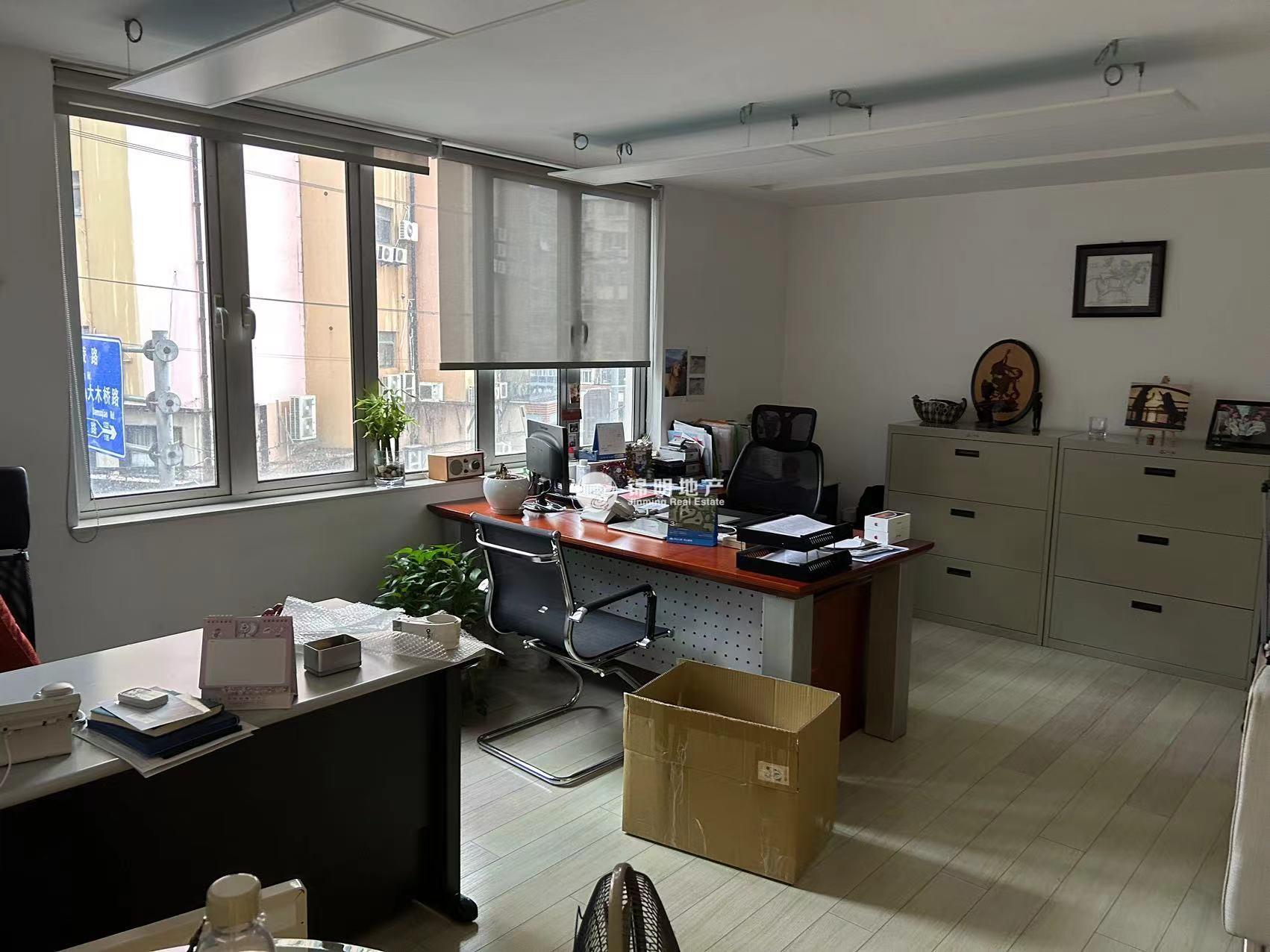 徐家汇之俊大厦270平米写字楼出售