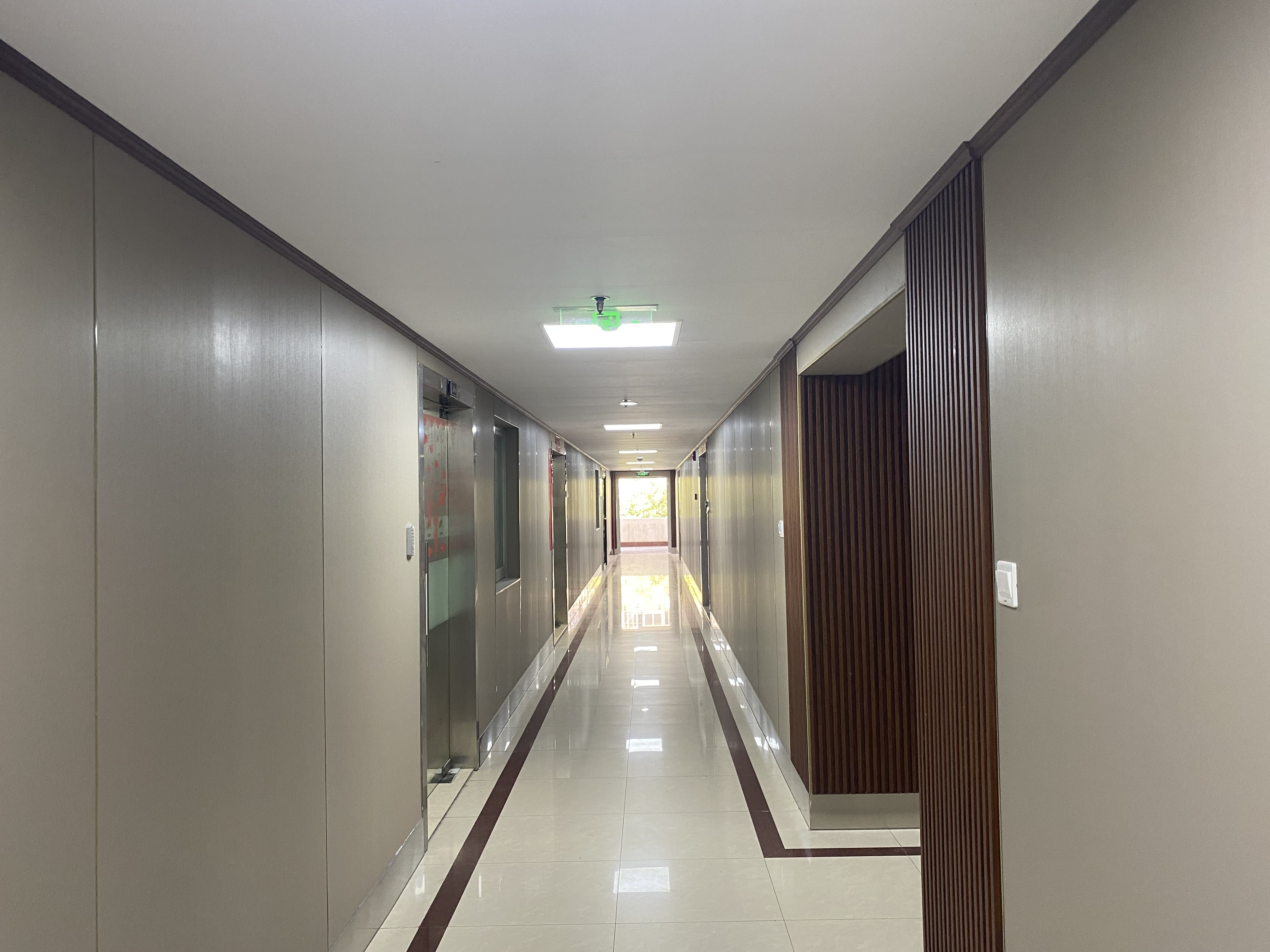 徐家汇之俊大厦270平米写字楼出售