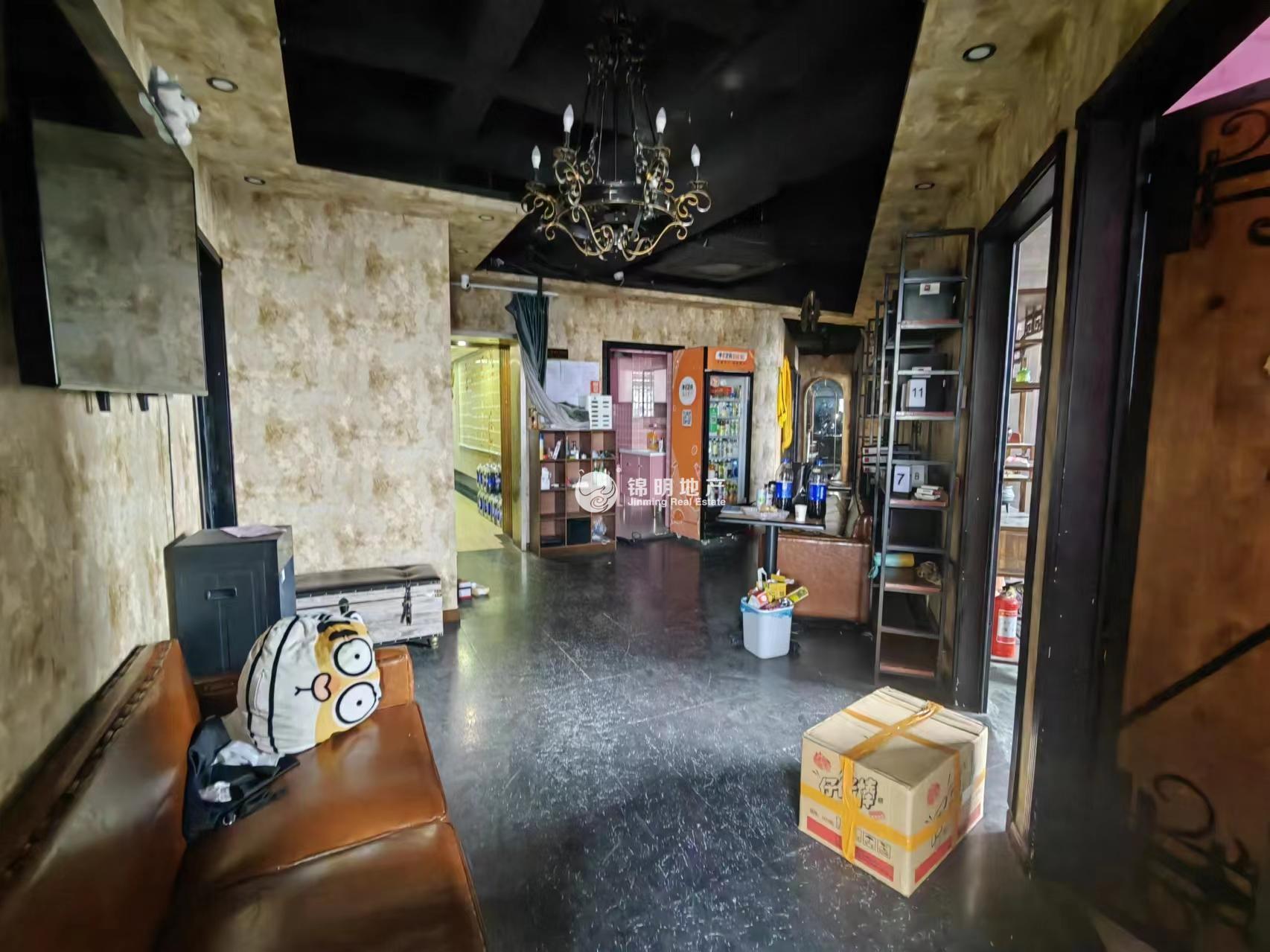 曹杨绿洲广场78平米写字楼出租