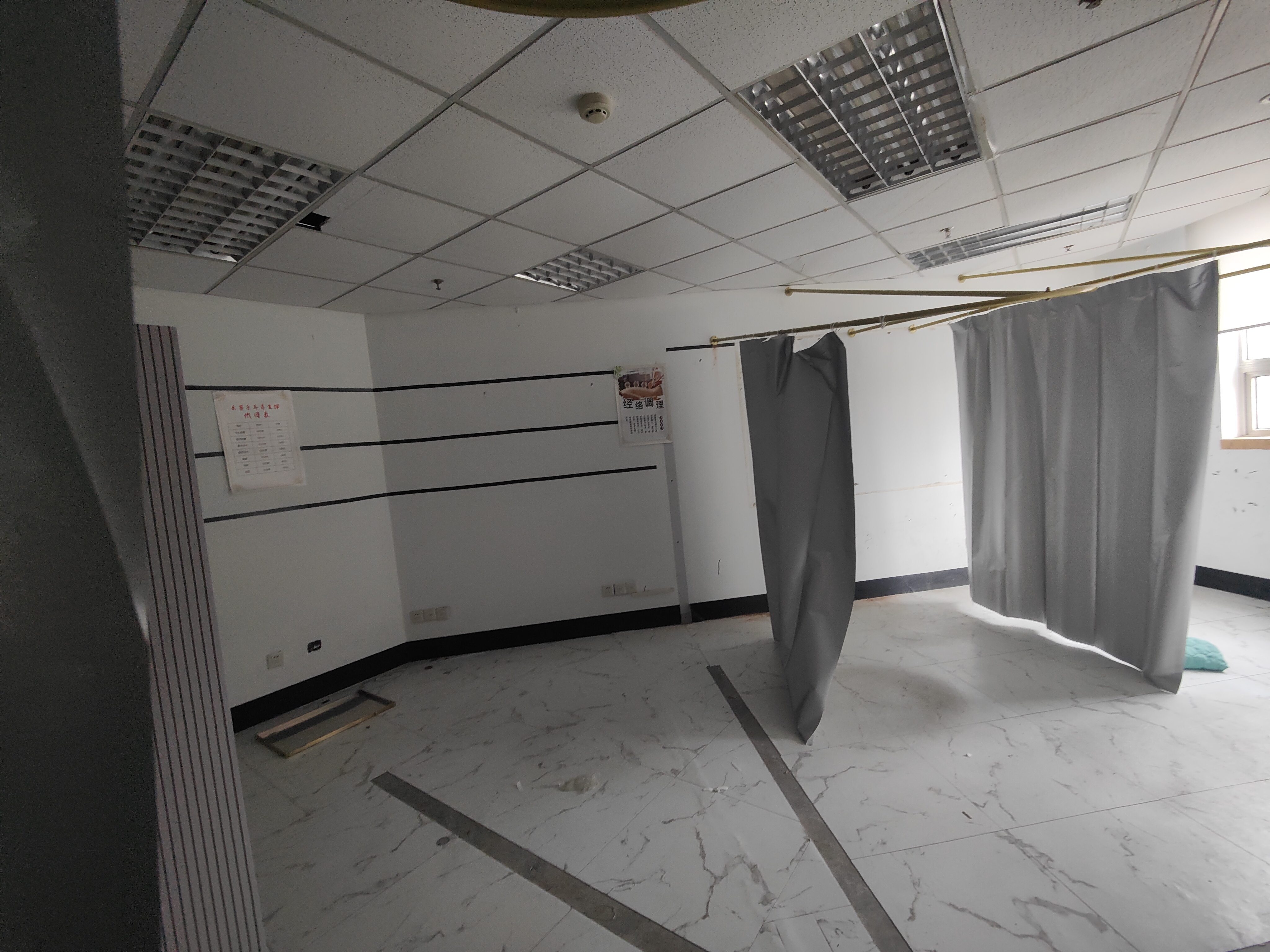 打浦桥致远大厦57平米写字楼出租