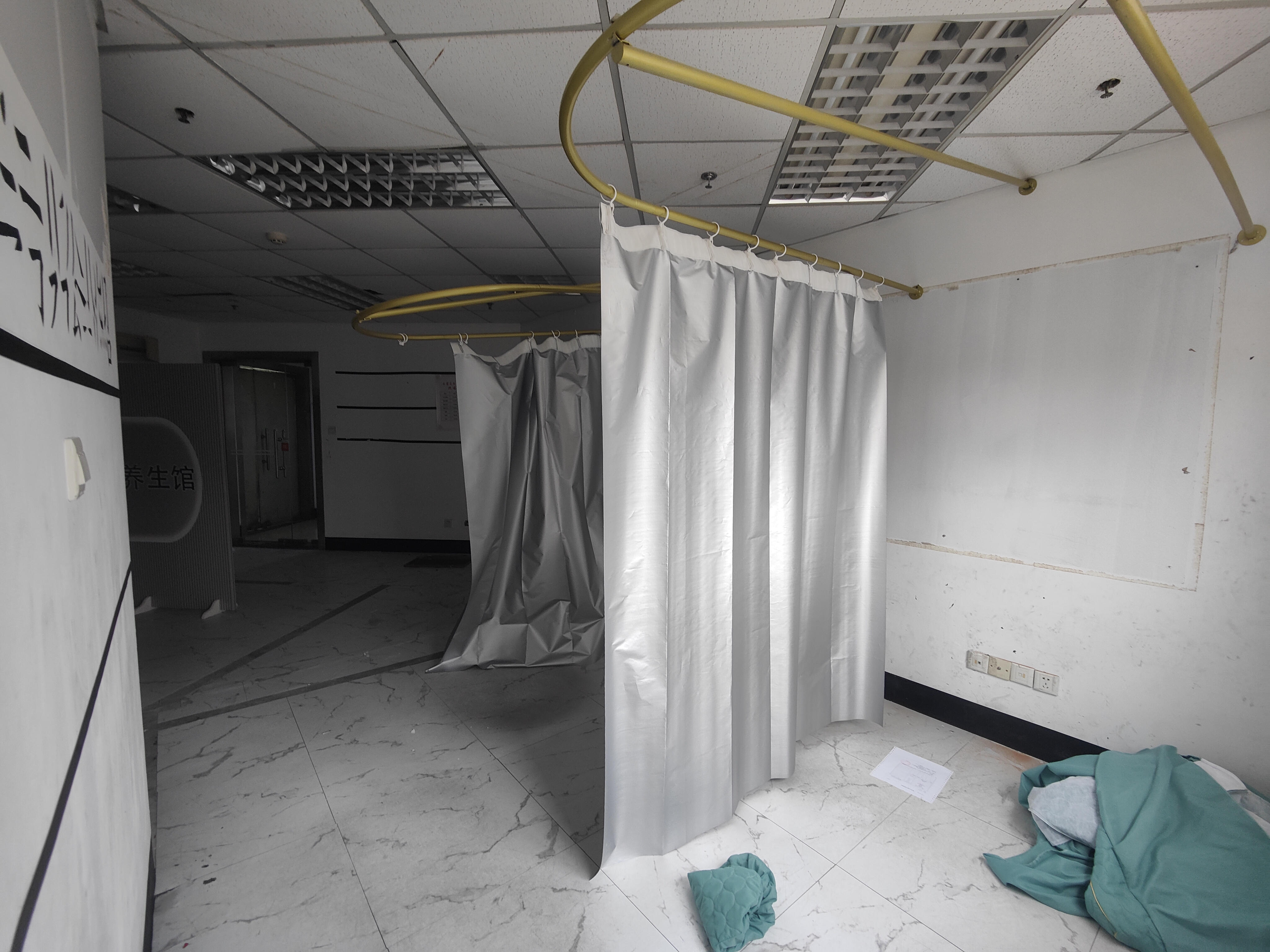 打浦桥致远大厦57平米写字楼出租