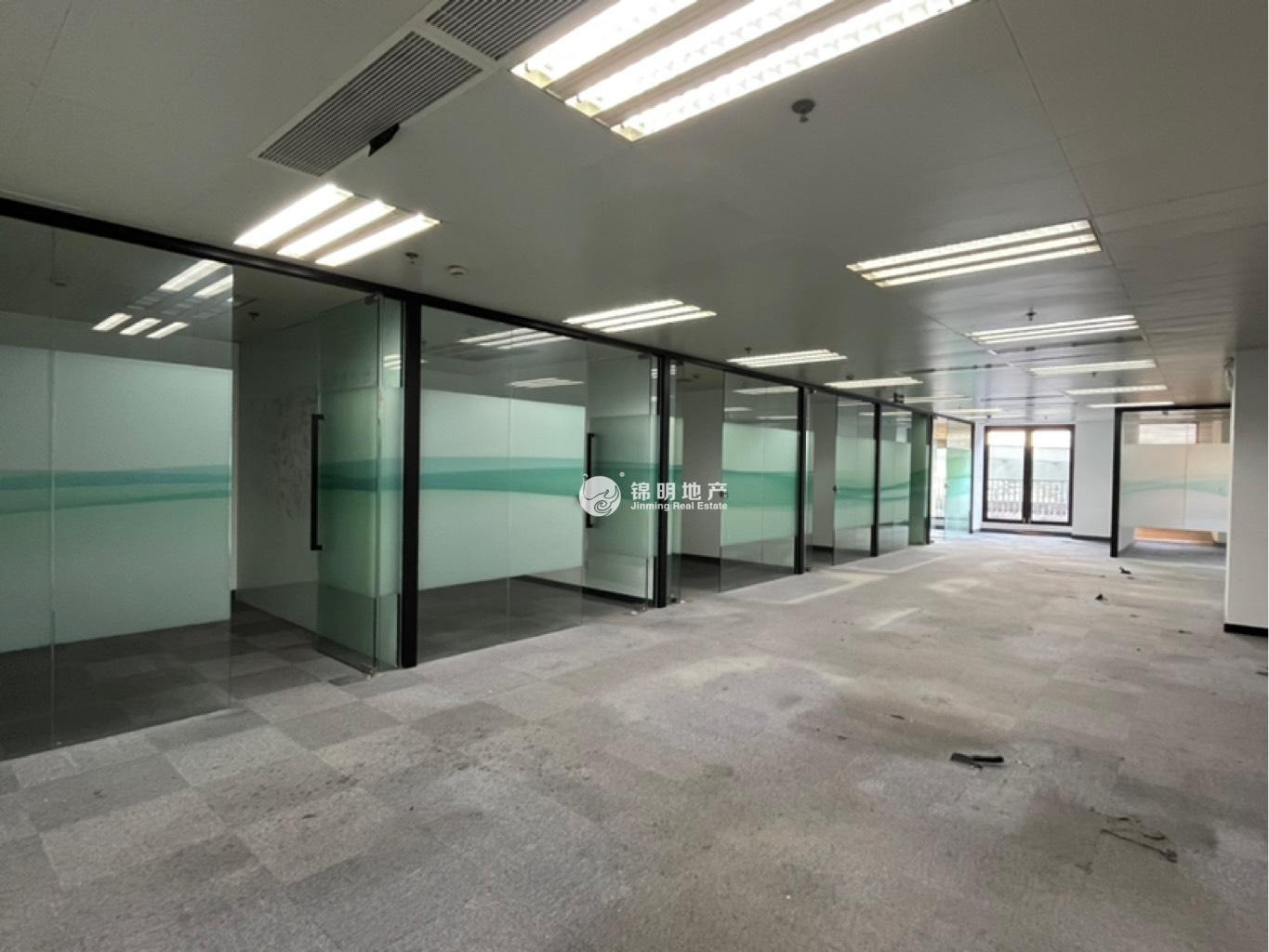 龙华绿地汇中心145平米写字楼出租