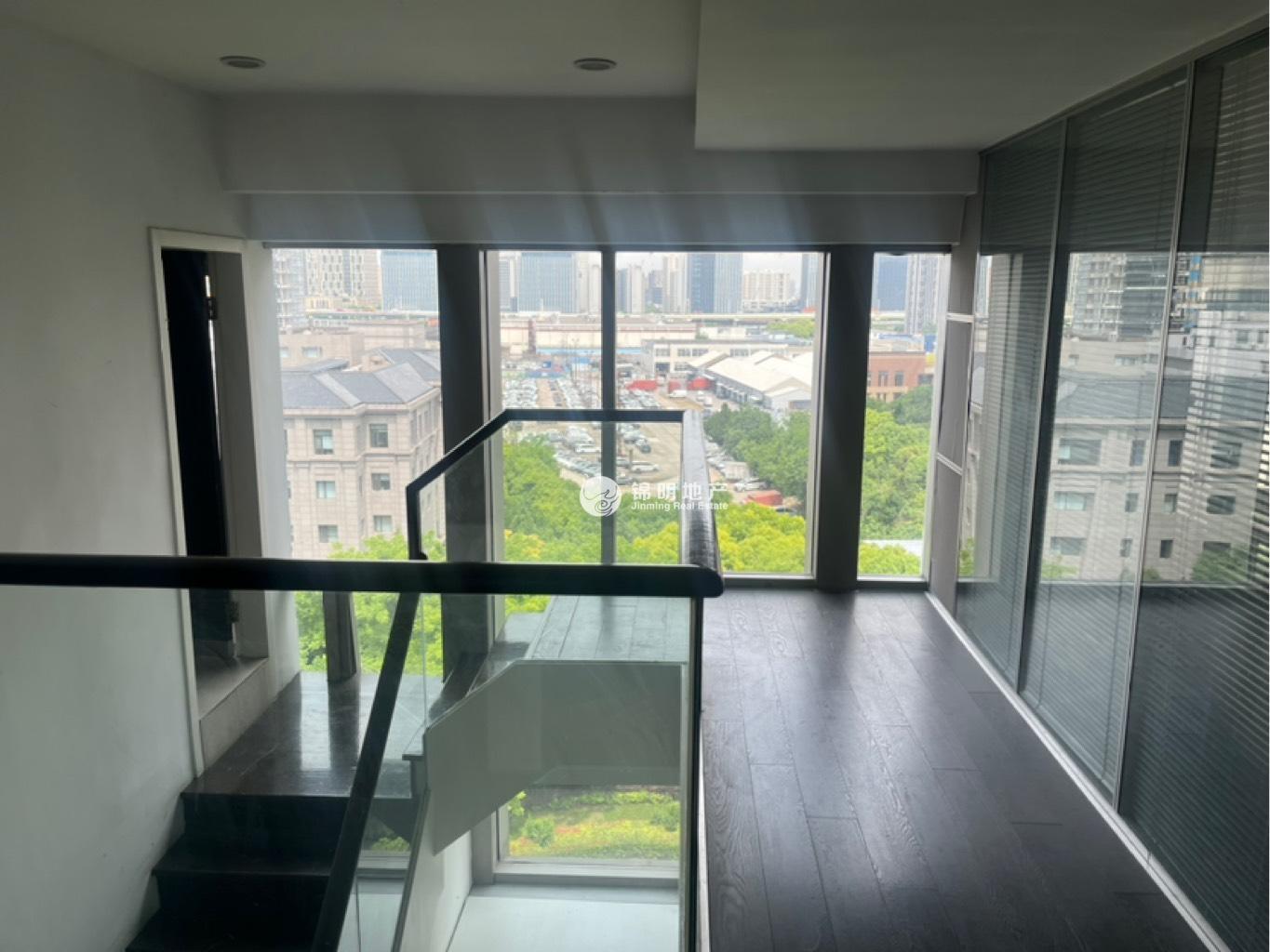 大宁中铁中环时代广场117平米写字楼出租