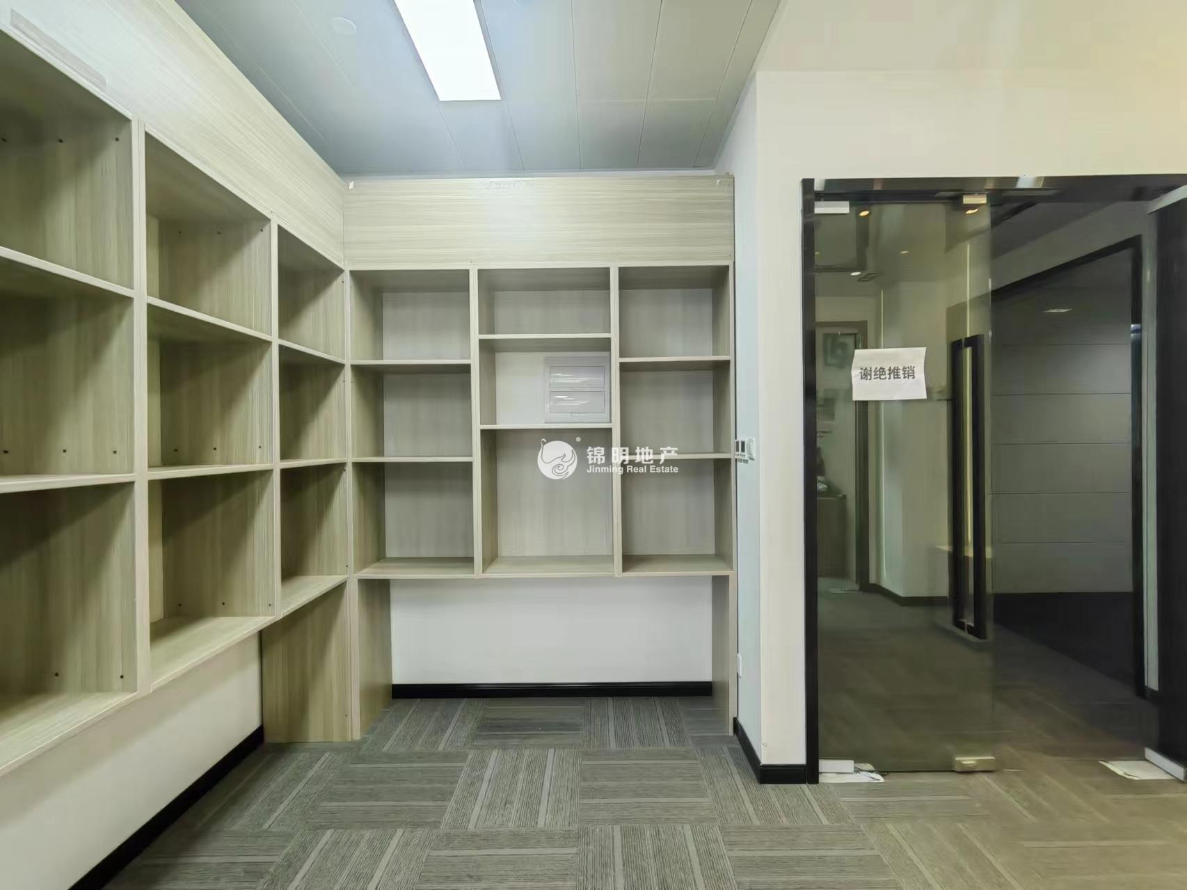 曹杨长城大厦175平米写字楼出租